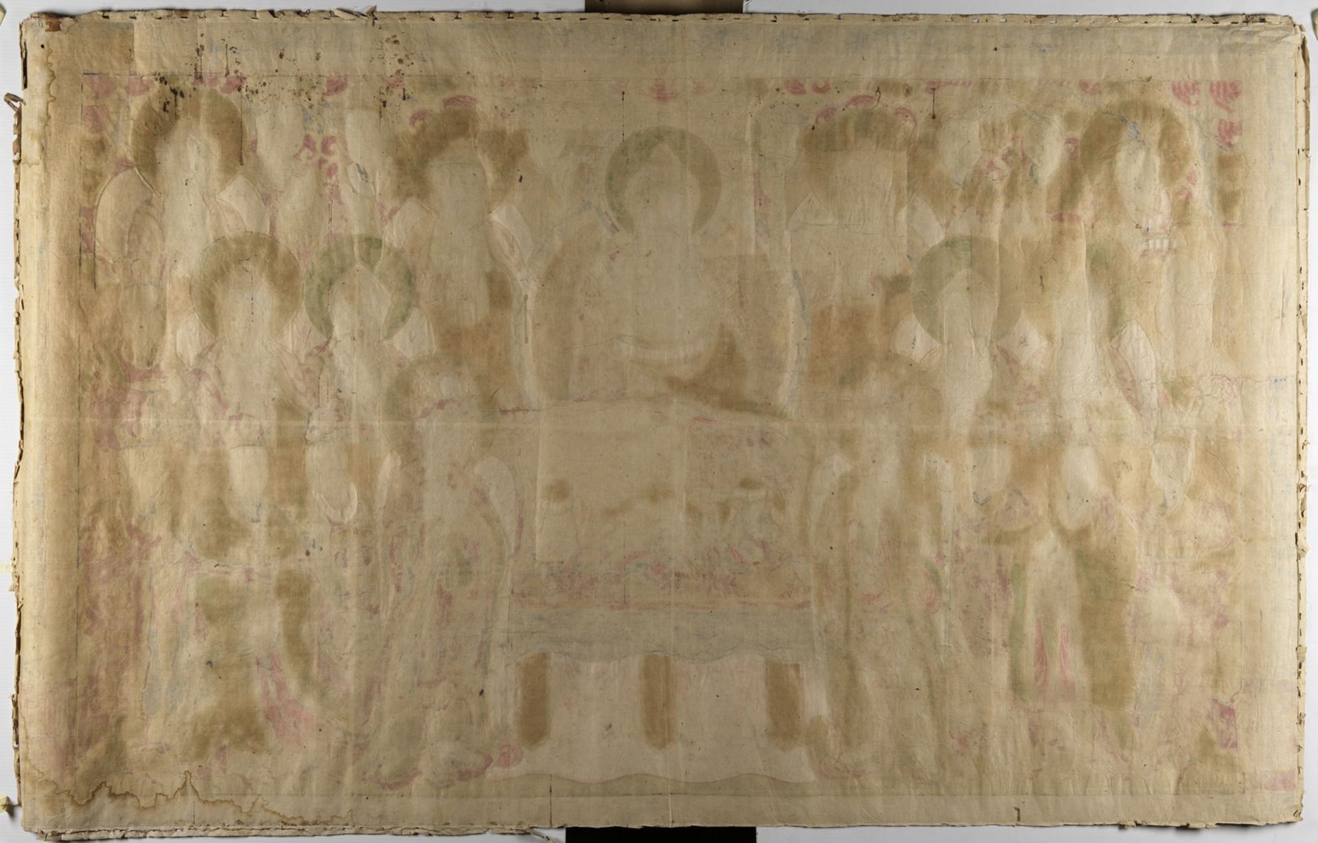 Arte Sud-Est Asiatico A large Buddhist painting depicting Buddha Tejaprabha enthroned Korea, Choson - Bild 2 aus 2