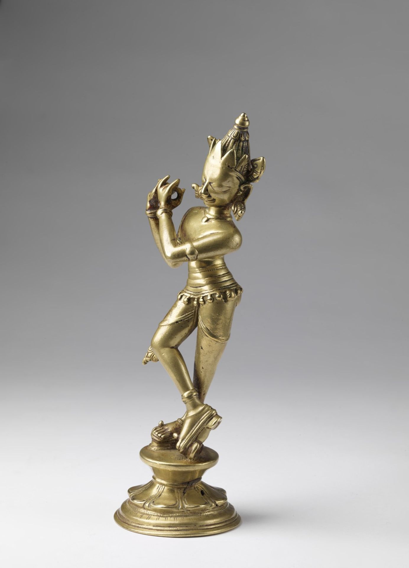 Arte Indiana A brass figure of Krishna Venugopala India, Orissa, early 17th century . - Image 2 of 3