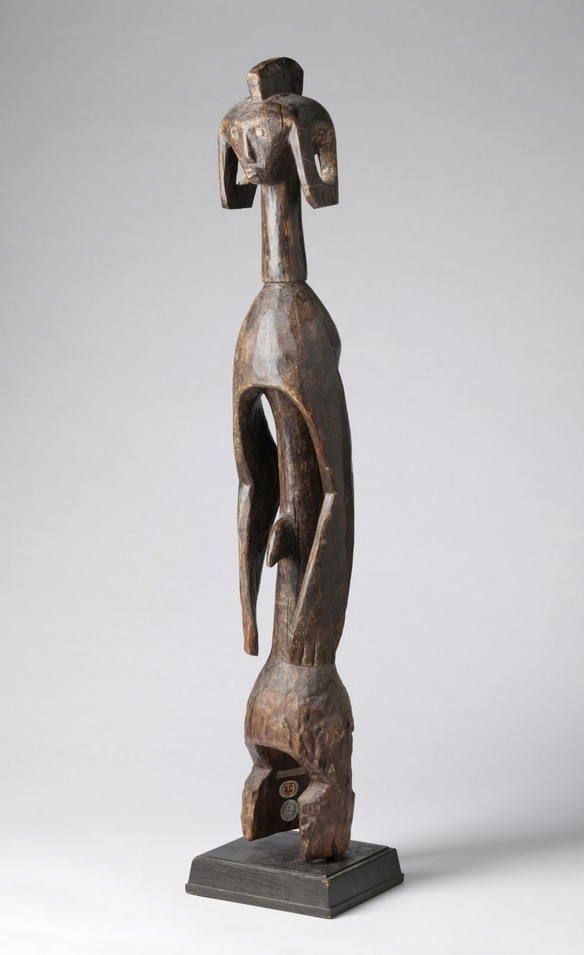 Arte africana A Mumuye iagalagana female figure Nigeria . - Image 2 of 5