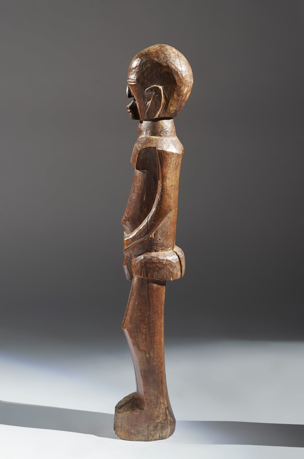 Arte africana Male standing figureCongo (?) . - Bild 5 aus 6