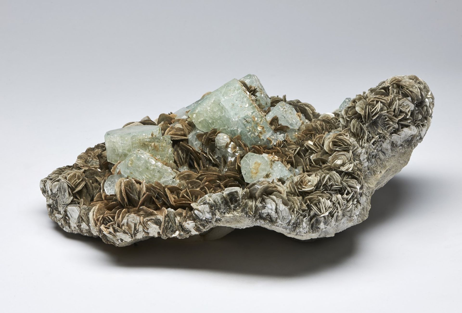 Naturalia Aquamarine, Muscovite Nagar, Pakistan . - Bild 2 aus 3