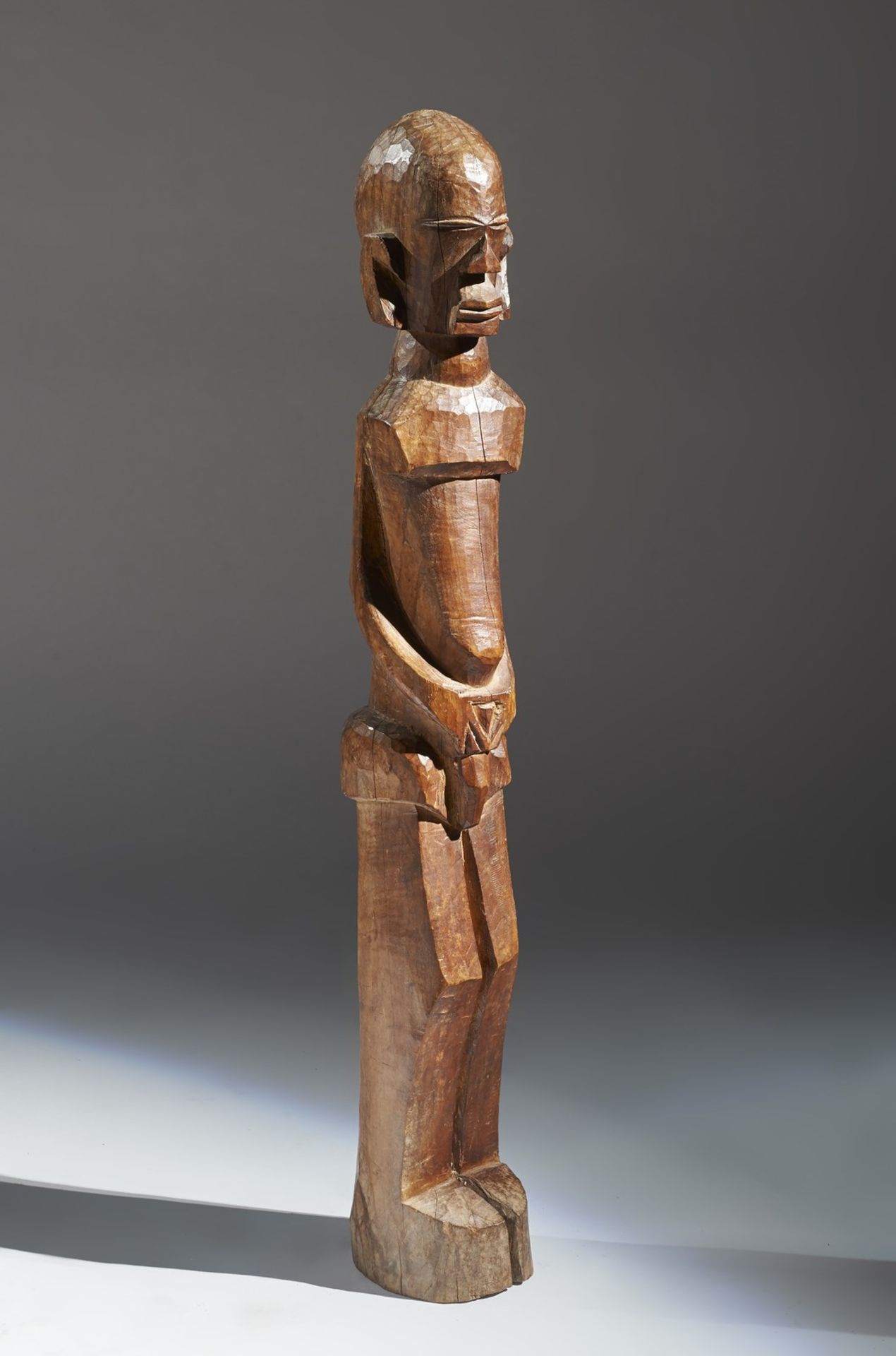 Arte africana Male standing figureCongo (?) . - Bild 2 aus 6