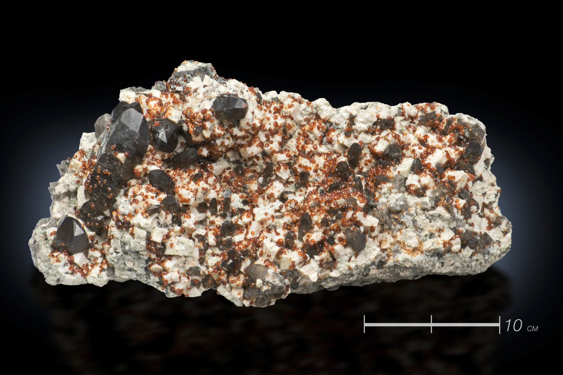 Naturalia Garnet and QuartzWushan mine, Tongbei, China.