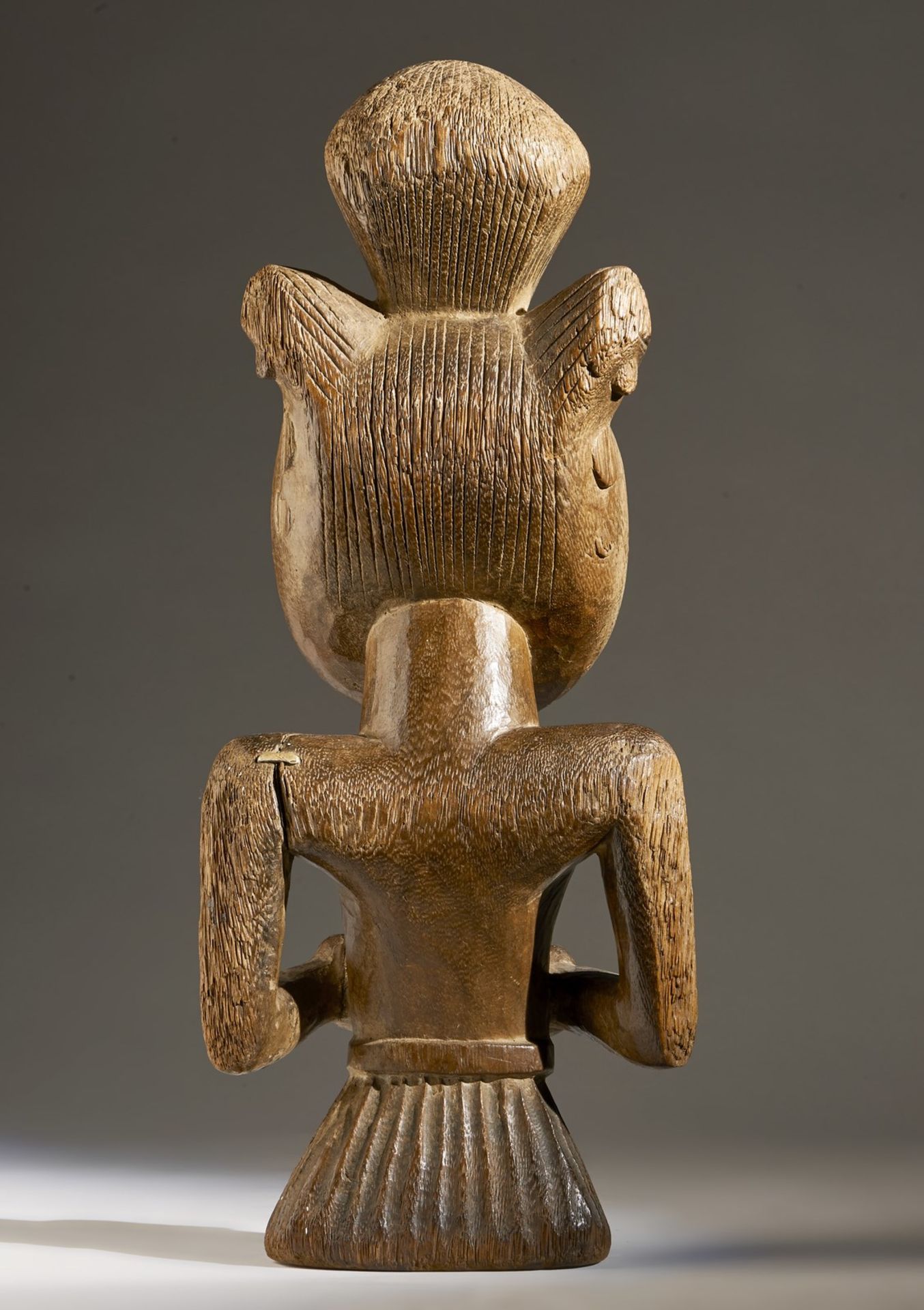 Arte africana Female figure, Yoruba (?)Nigeria. - Bild 4 aus 5
