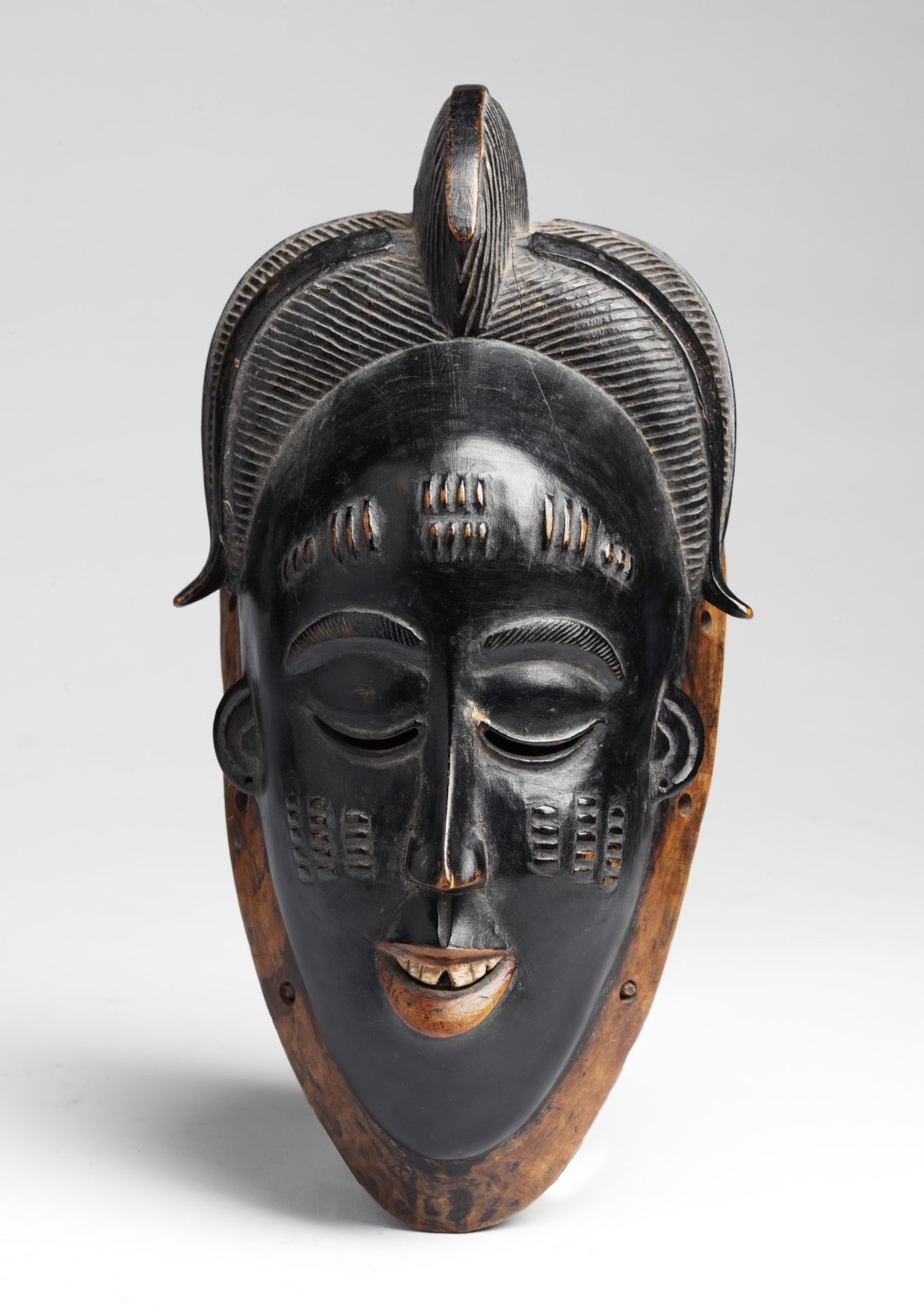 Arte africana Mblo mask, BauléIvory Coast.