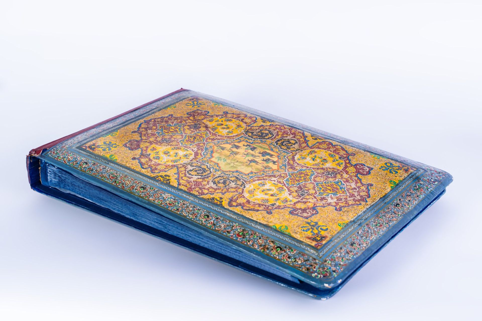 Arte Islamica Album with a Safavid style papier machè colourful coverPersia, early 20th century . - Bild 2 aus 4