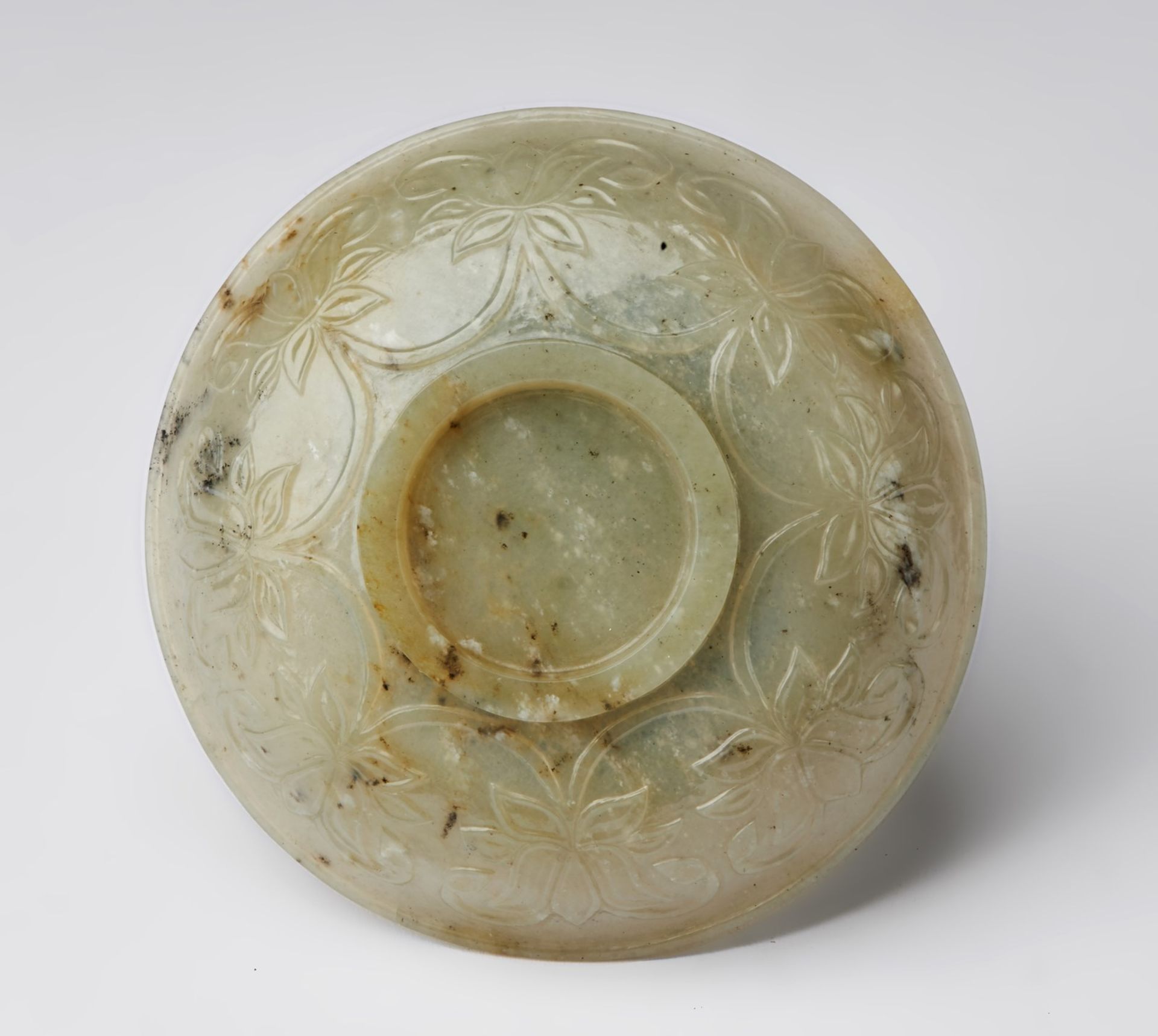 Arte Indiana A Mughal jade dishIndia, XIX secolo . - Image 2 of 2