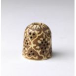 Arte Indiana An ivory chess pawn India, 19th century .