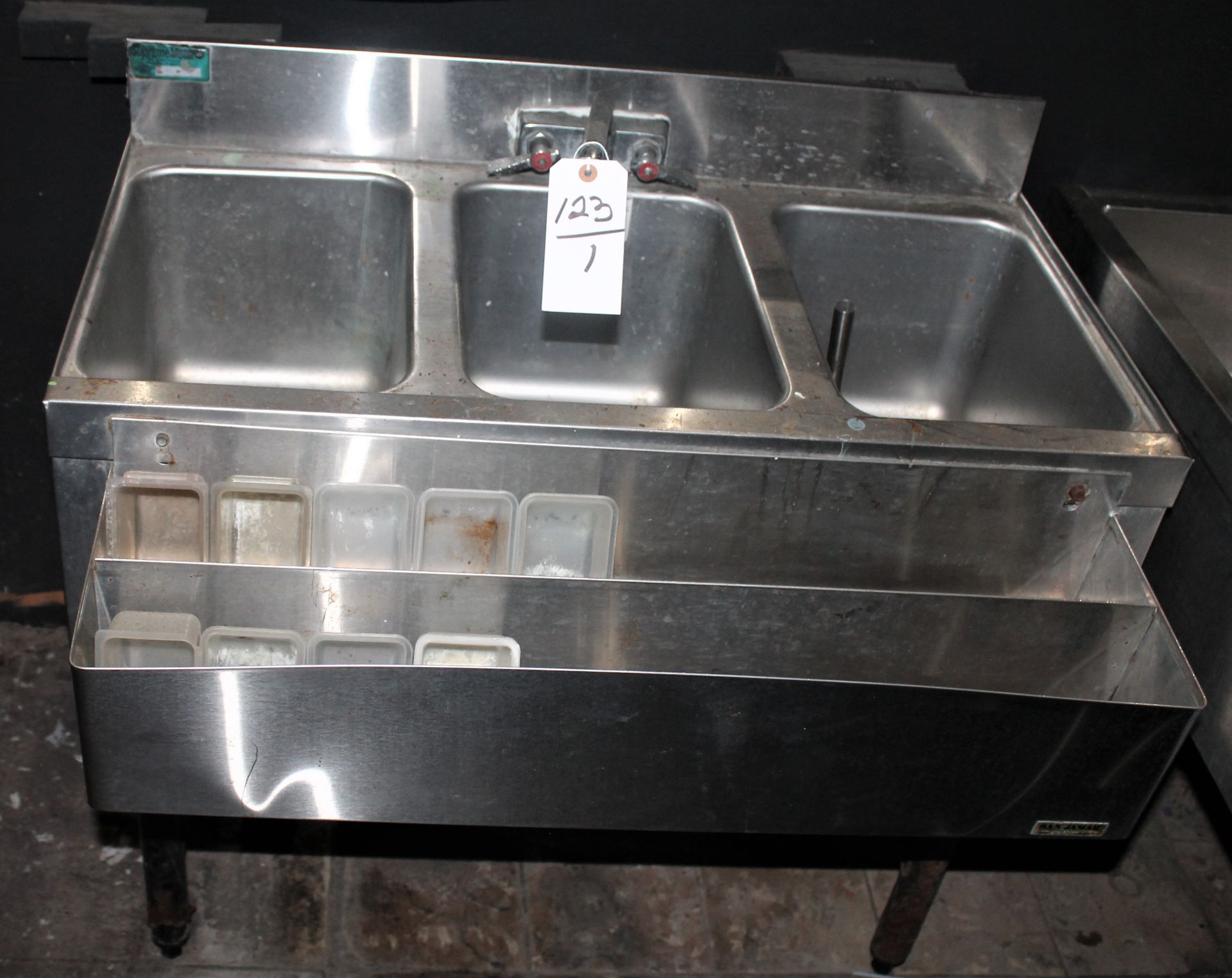 3 Compartment Sink w Speed Rack