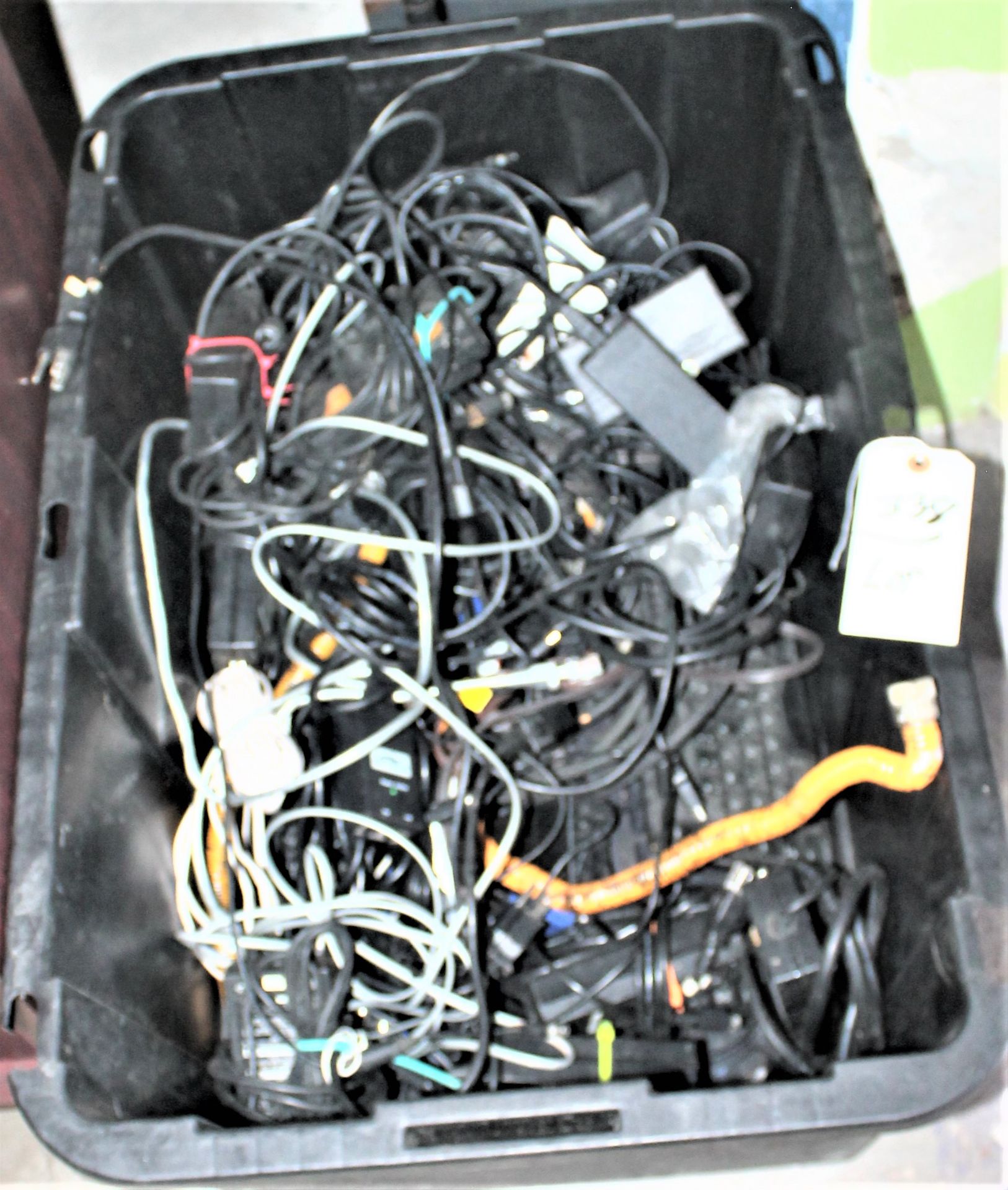 CABLES & POWER SUPPLIES