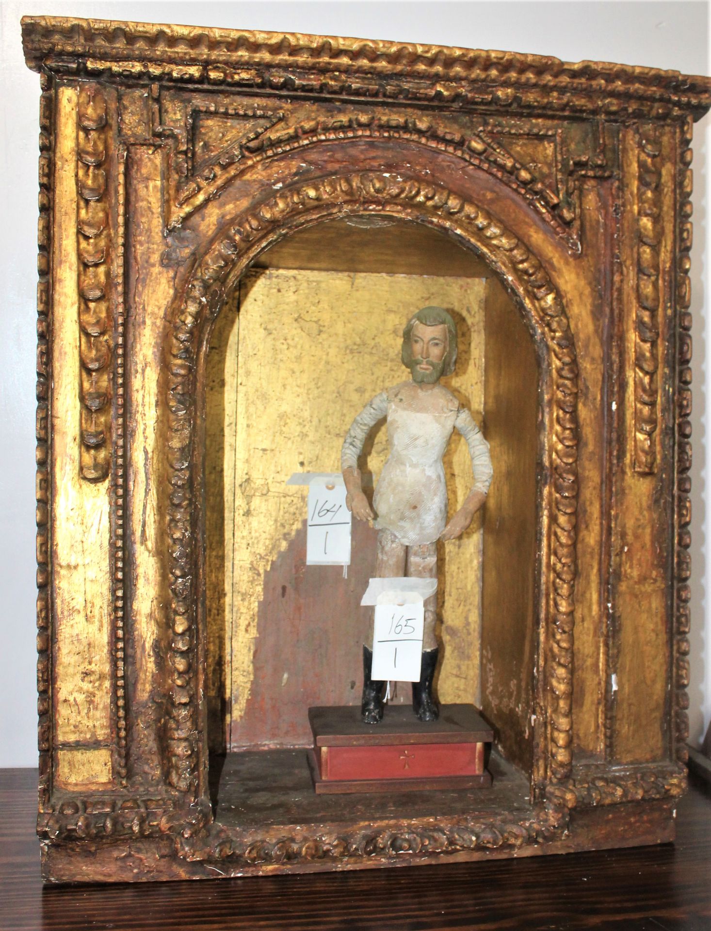 GILDED NICHE C. 1700S