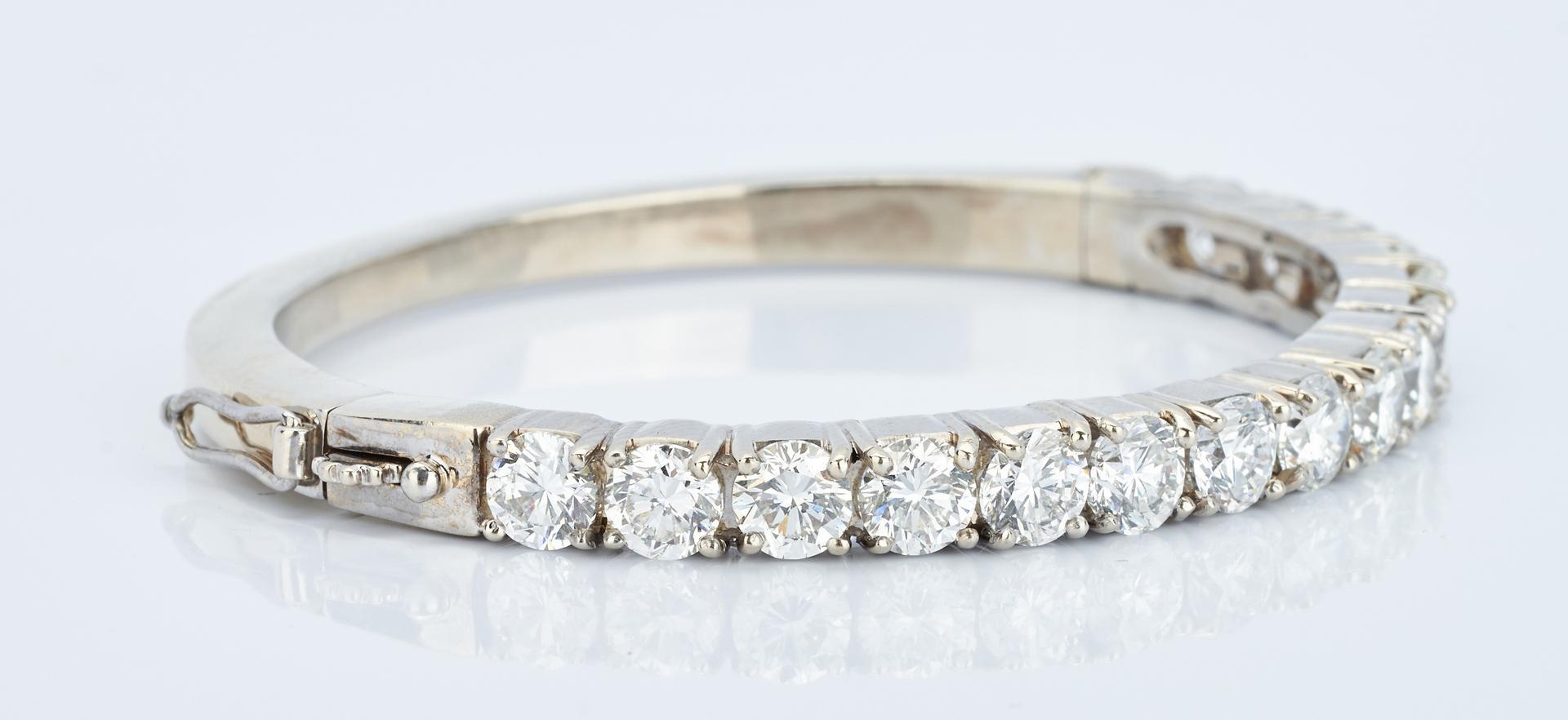Diamond Bangle Bracelet, 6 ct t.w., 14k - Image 3 of 12