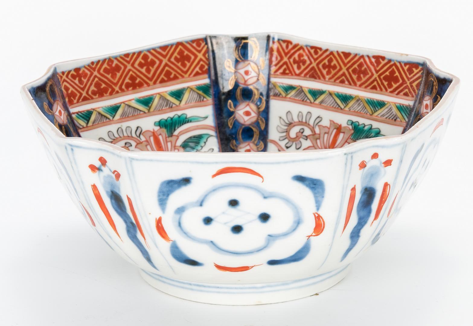 6 Japanese Porcelain Items, incl. Imari Charger - Image 13 of 23