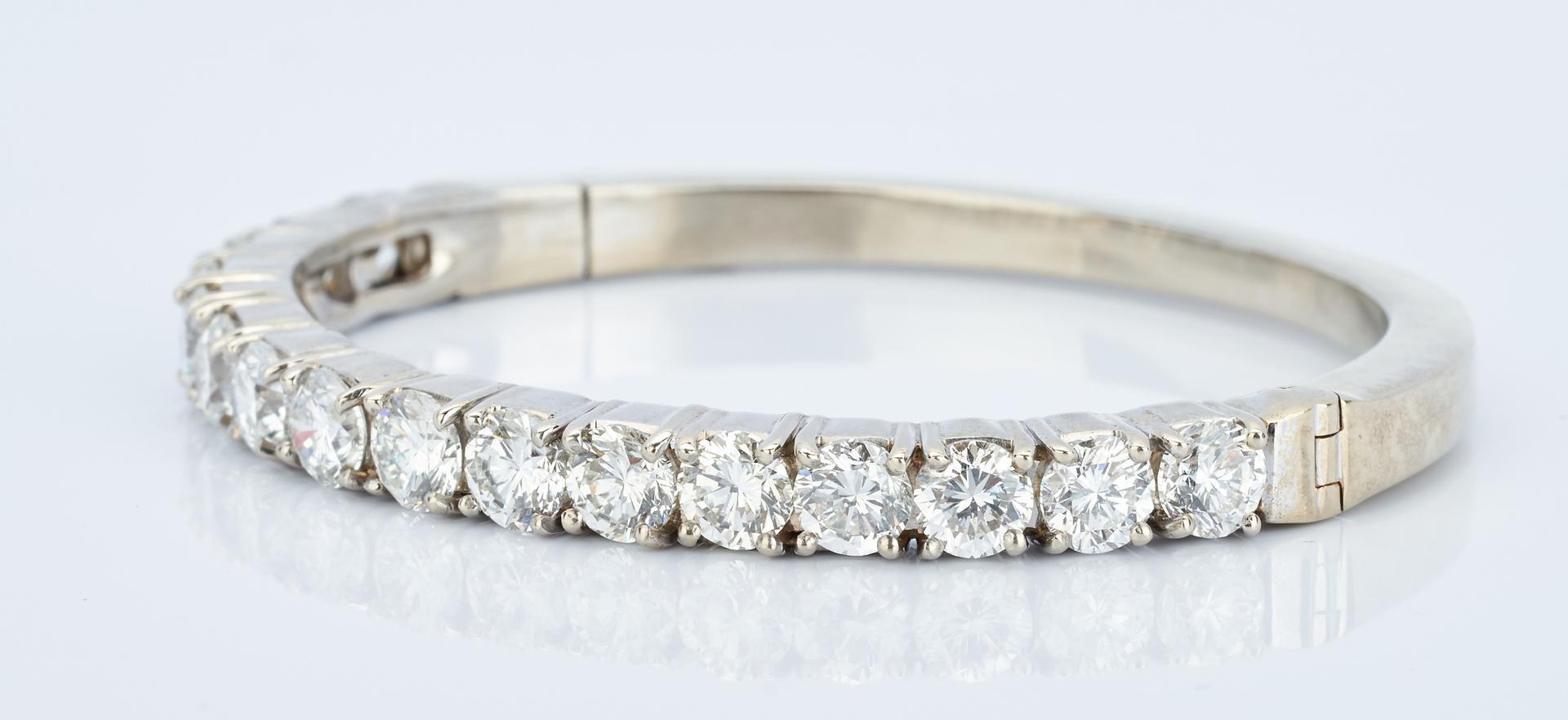 Diamond Bangle Bracelet, 6 ct t.w., 14k - Image 4 of 12