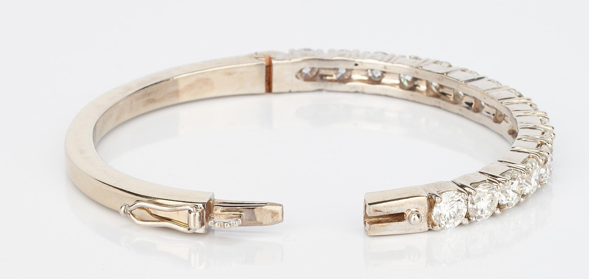 Diamond Bangle Bracelet, 6 ct t.w., 14k - Image 10 of 12