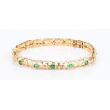 22K Gold and Emerald Bracelet