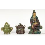 2 Lidded Censers and Guanyin Figure