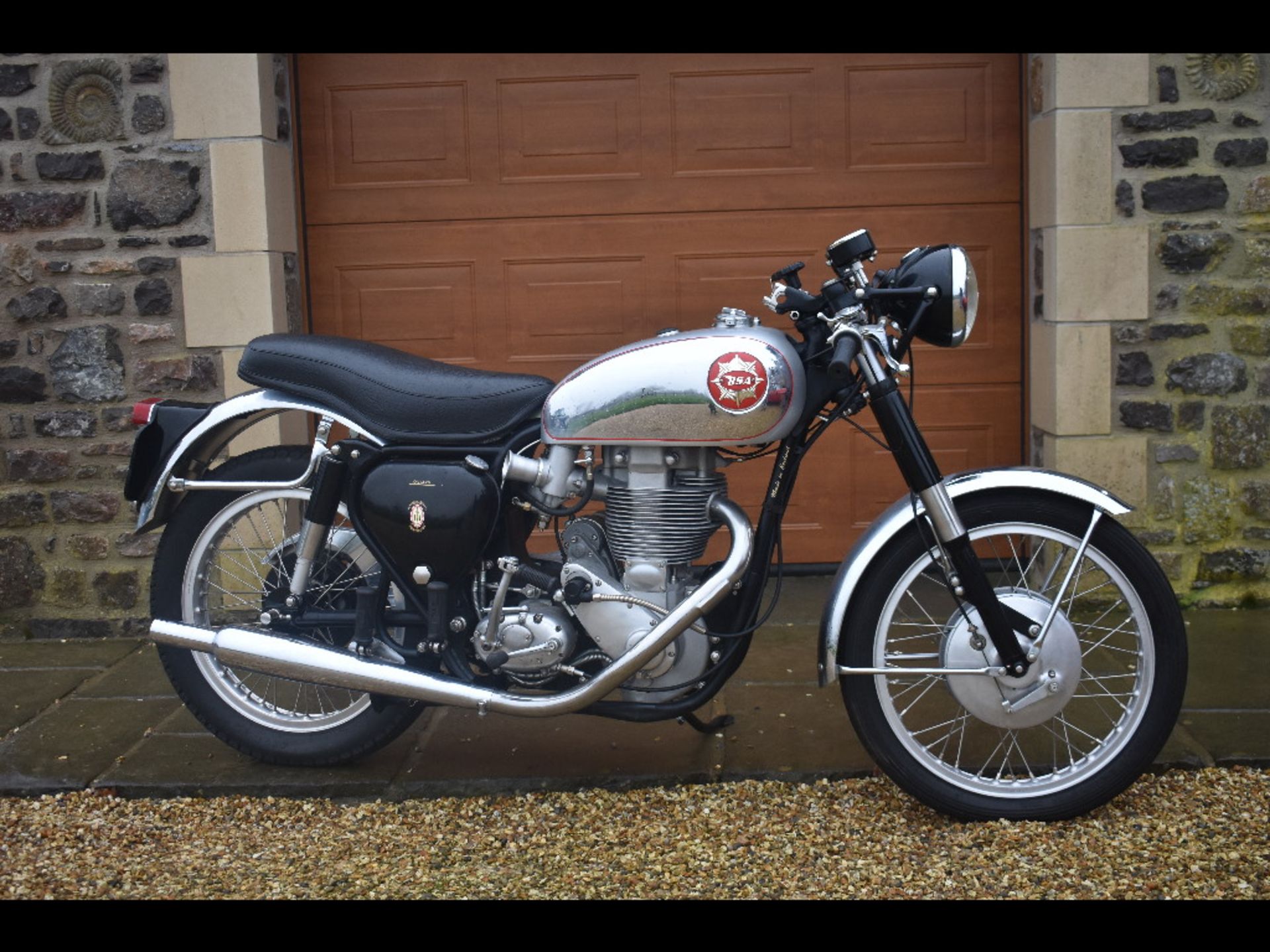 A 1956 BSA Gold Star DBD34, registration number 685 UYY, matching frame and engine numbers. Restored - Image 8 of 9