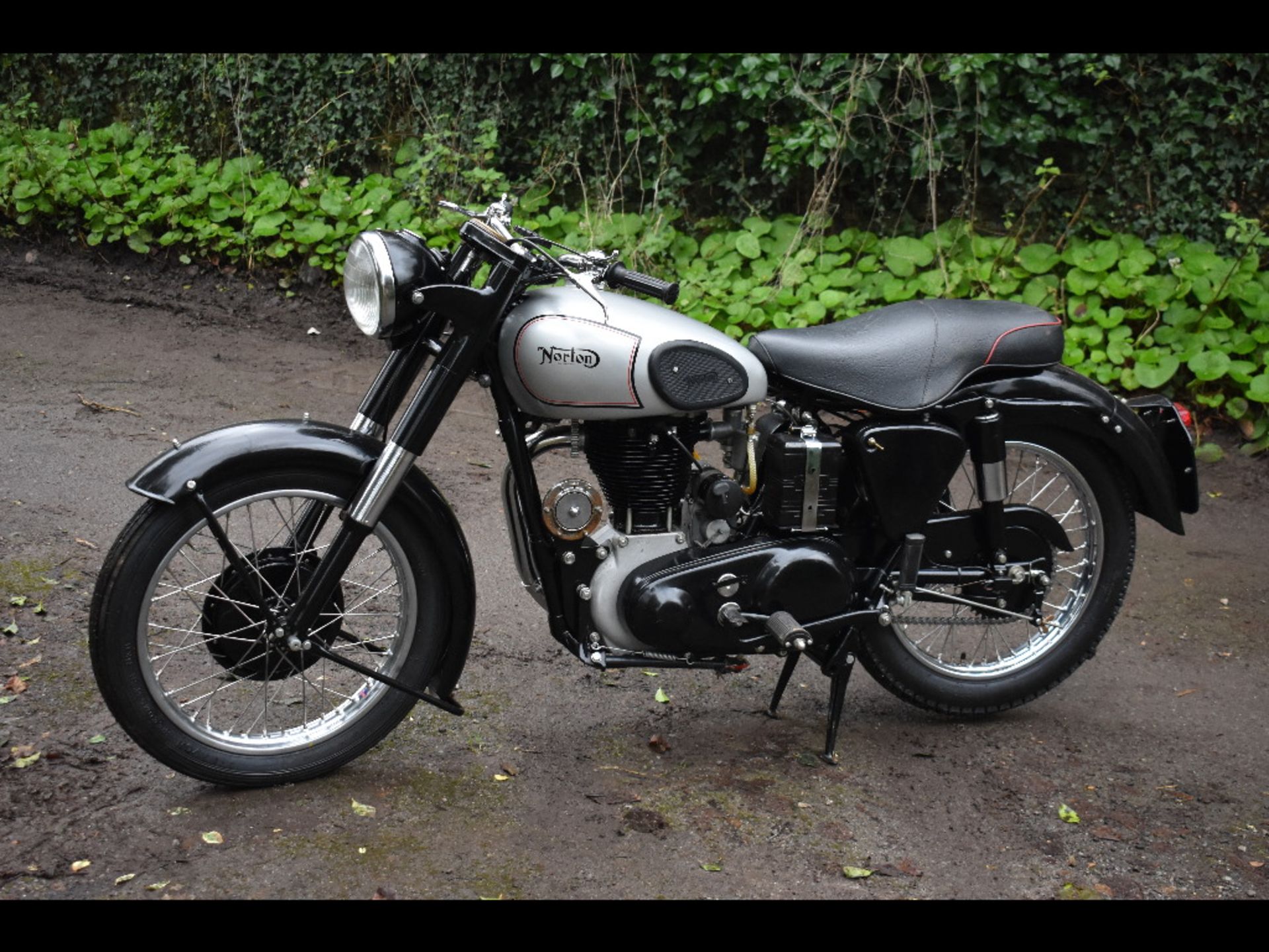 A 1954 Norton ES2, registration number PGF 807, engine number 52901 79X100 J4. From a private - Image 6 of 8