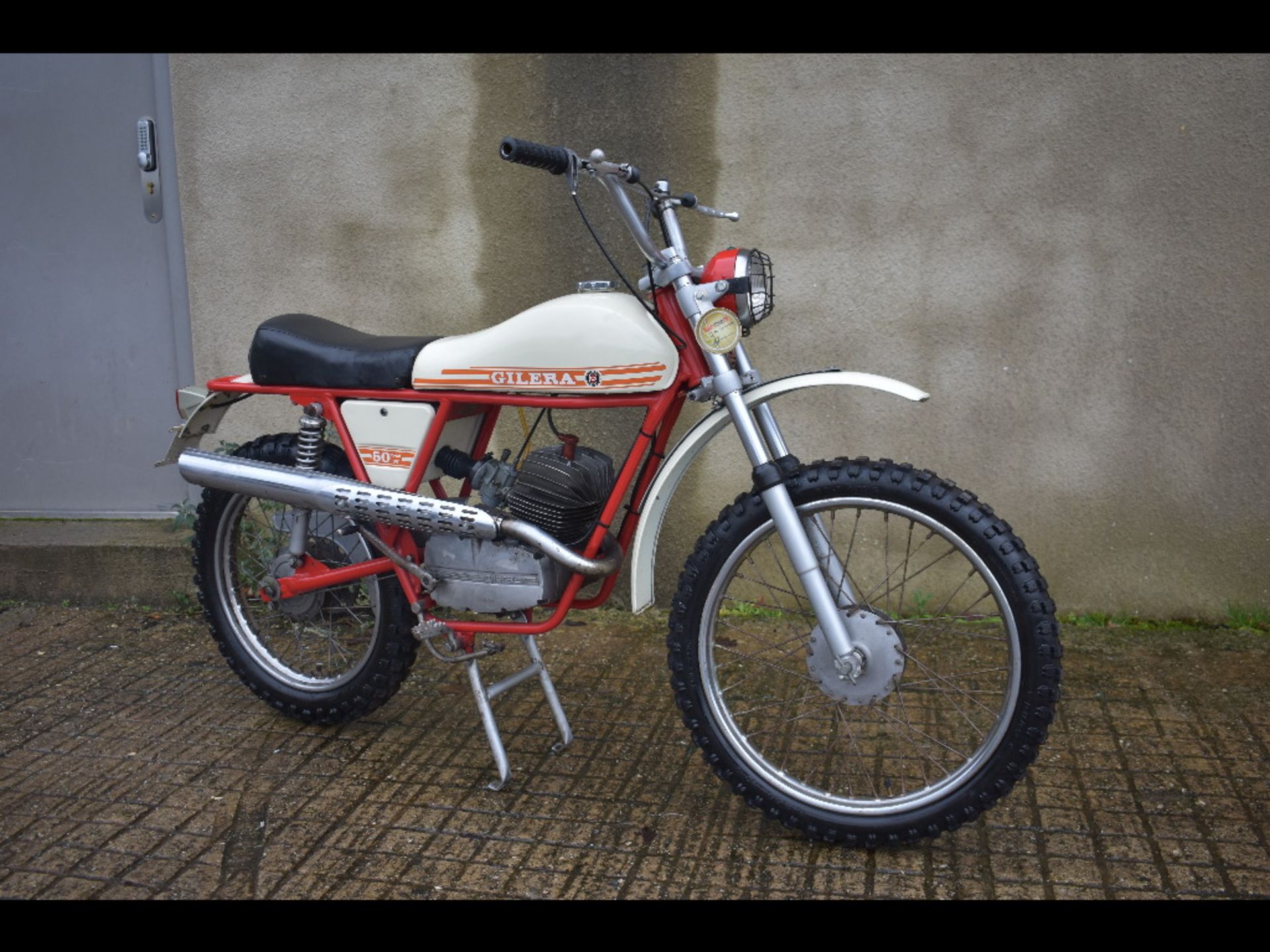 A 1971 Gilera 50 5V Trial, unregistered, frame number 010/5573, engine number 8999 OM. Good original - Image 3 of 17