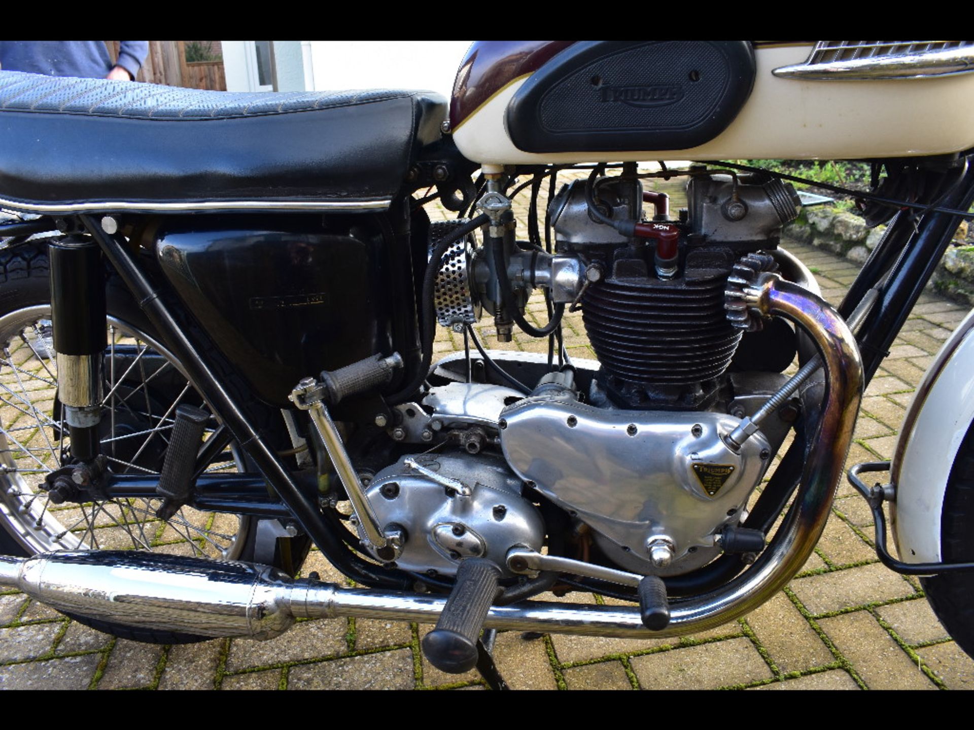 A 1960 Triumph Thunderbird, registration number YSY 435, frame number 6TD3747, engine number 6T3747. - Image 5 of 6