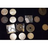 A crown, 1899, another, 1935, a Netherlands 2 ½ Gilder, 1940, other assorted coins, a Lusitania