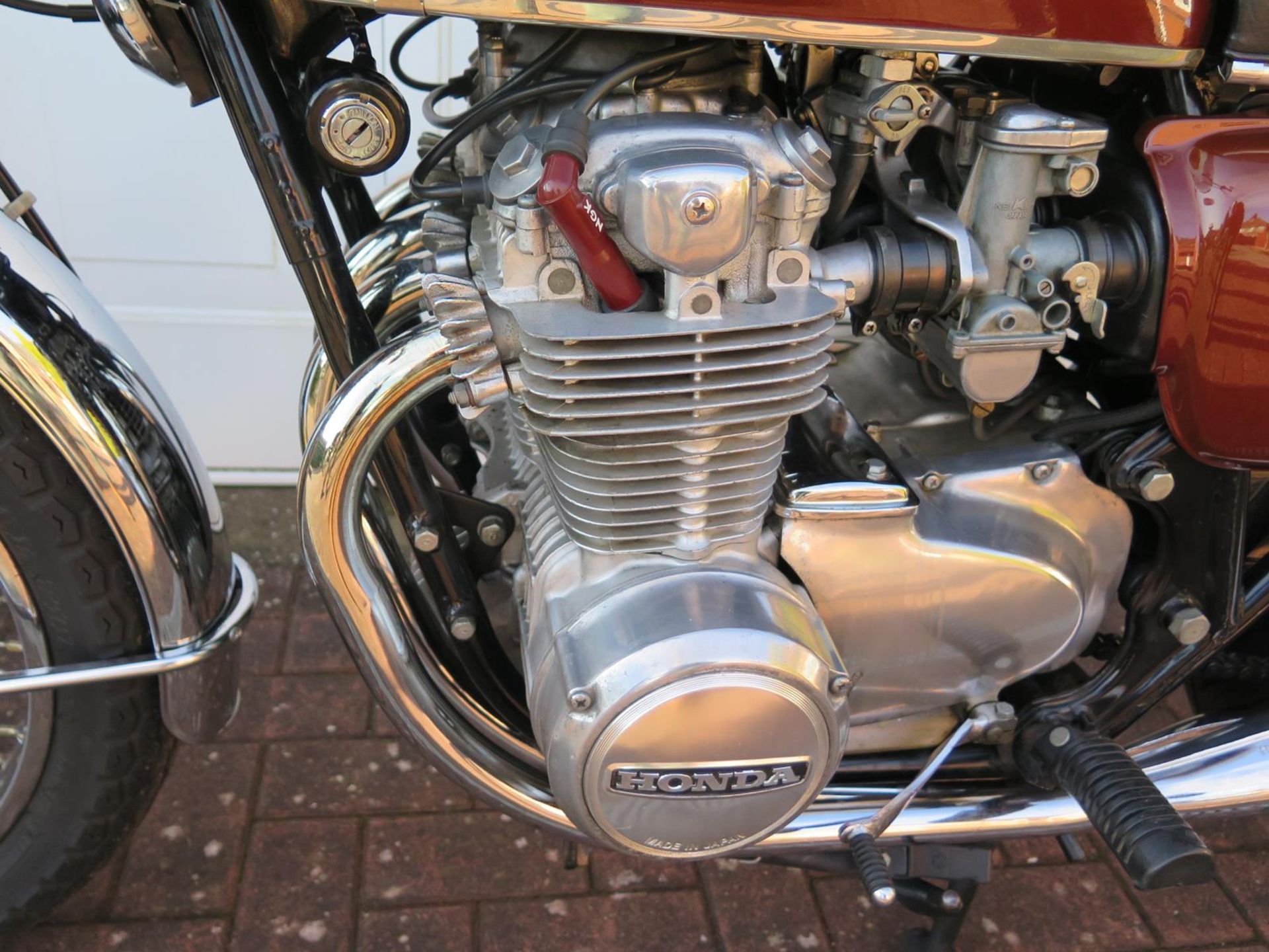 A 1976 Honda CB 550/4 Registration number OJT 114P Frame number CB5501232792 Engine number - Image 3 of 8