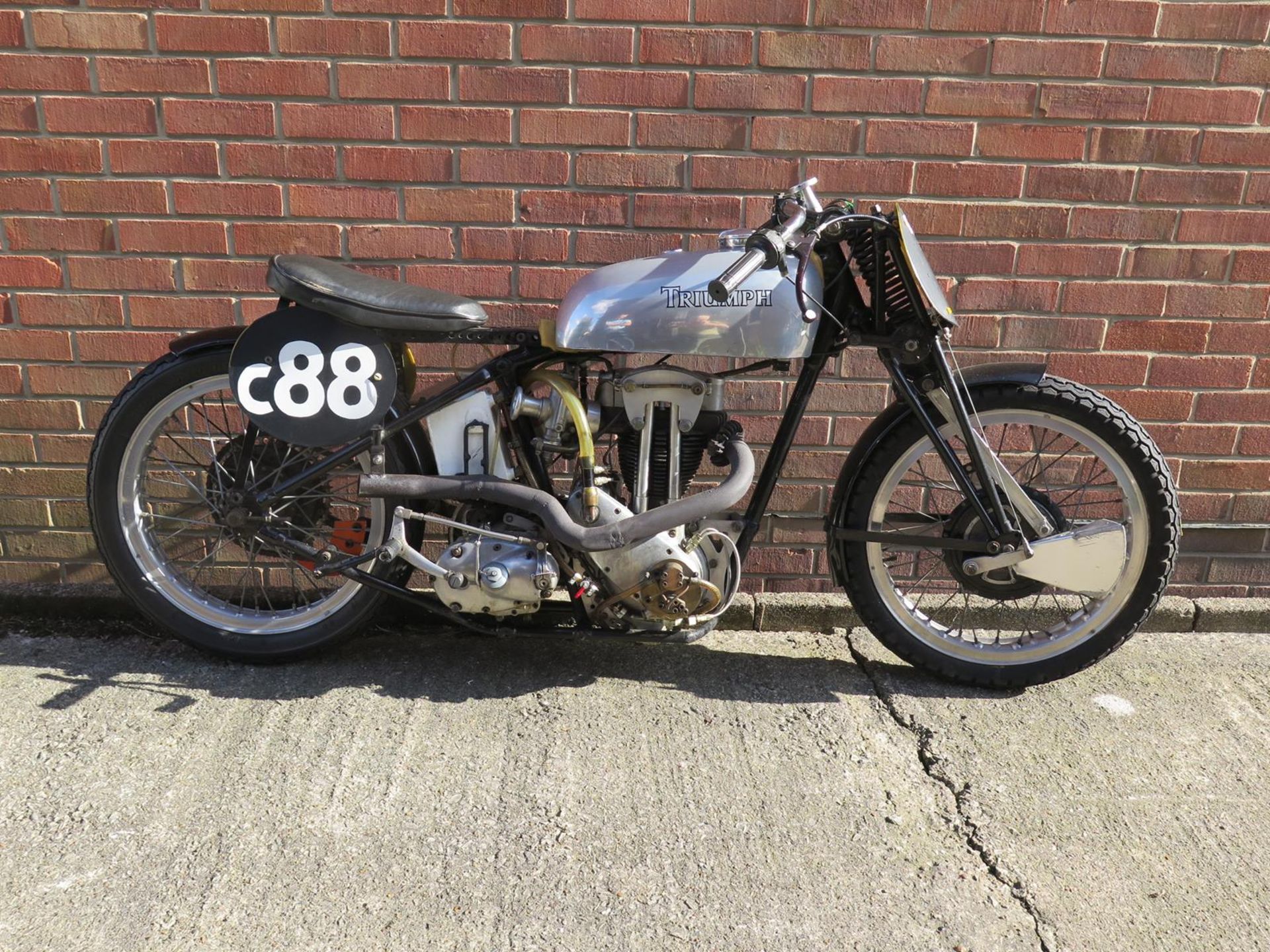 A 1937 Triumph Tiger 70 400 Purchased new in 1937 by Geoffrey Pollard Later converted for racing