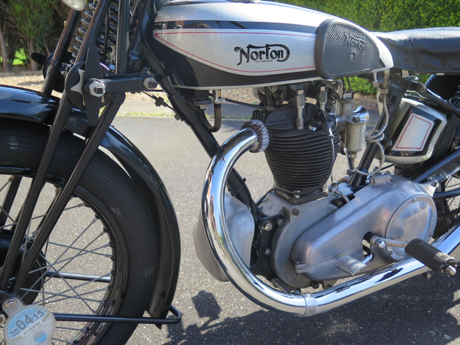 A 1930 Norton Model 18 Registration number VK 1615 Frame number 40989 Engine number 46728 V5C - Image 6 of 8