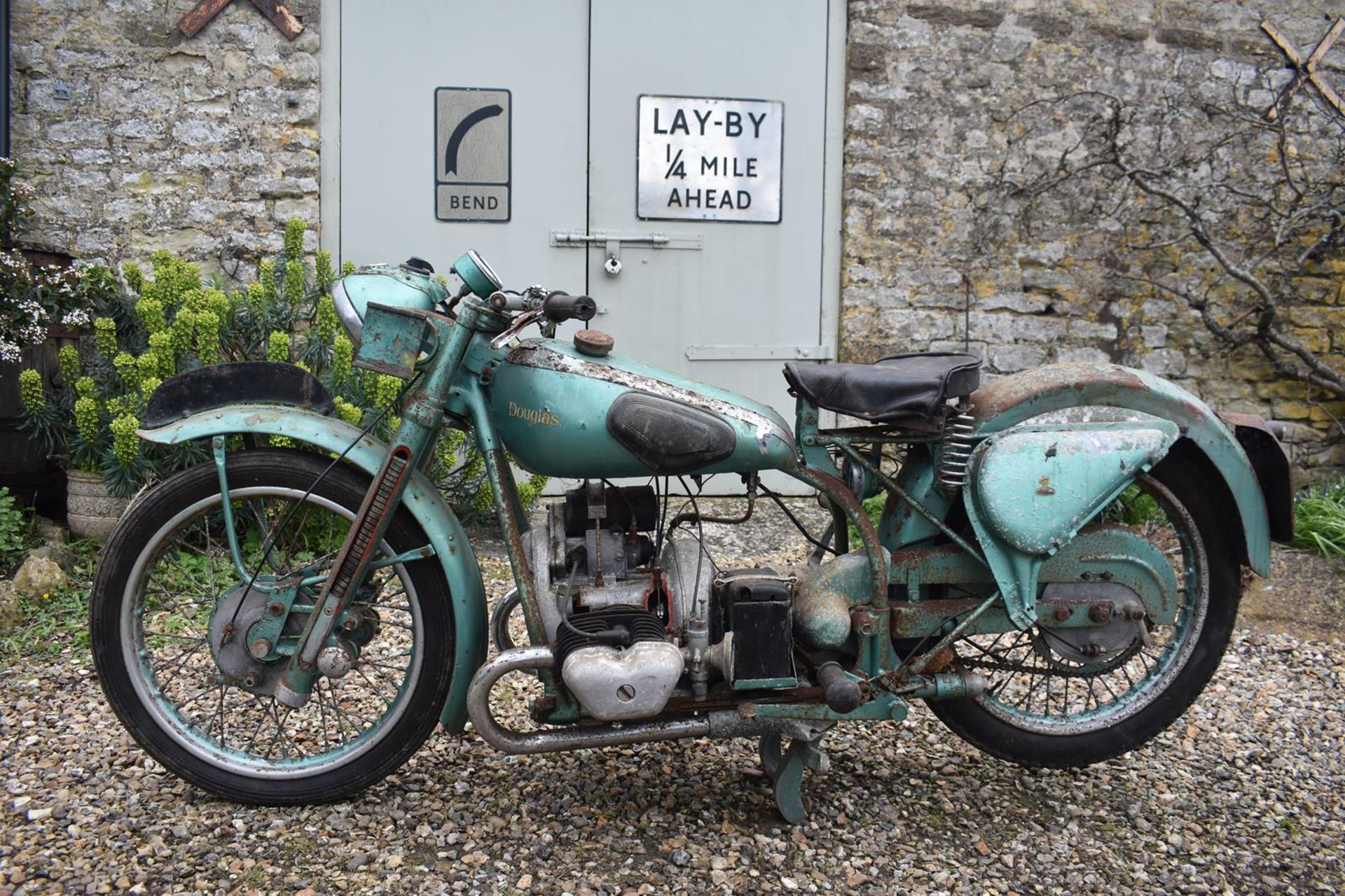 A rare Douglas Cutaway Display Motorcycle Unregistered Motor show display machine with letter of - Image 2 of 8