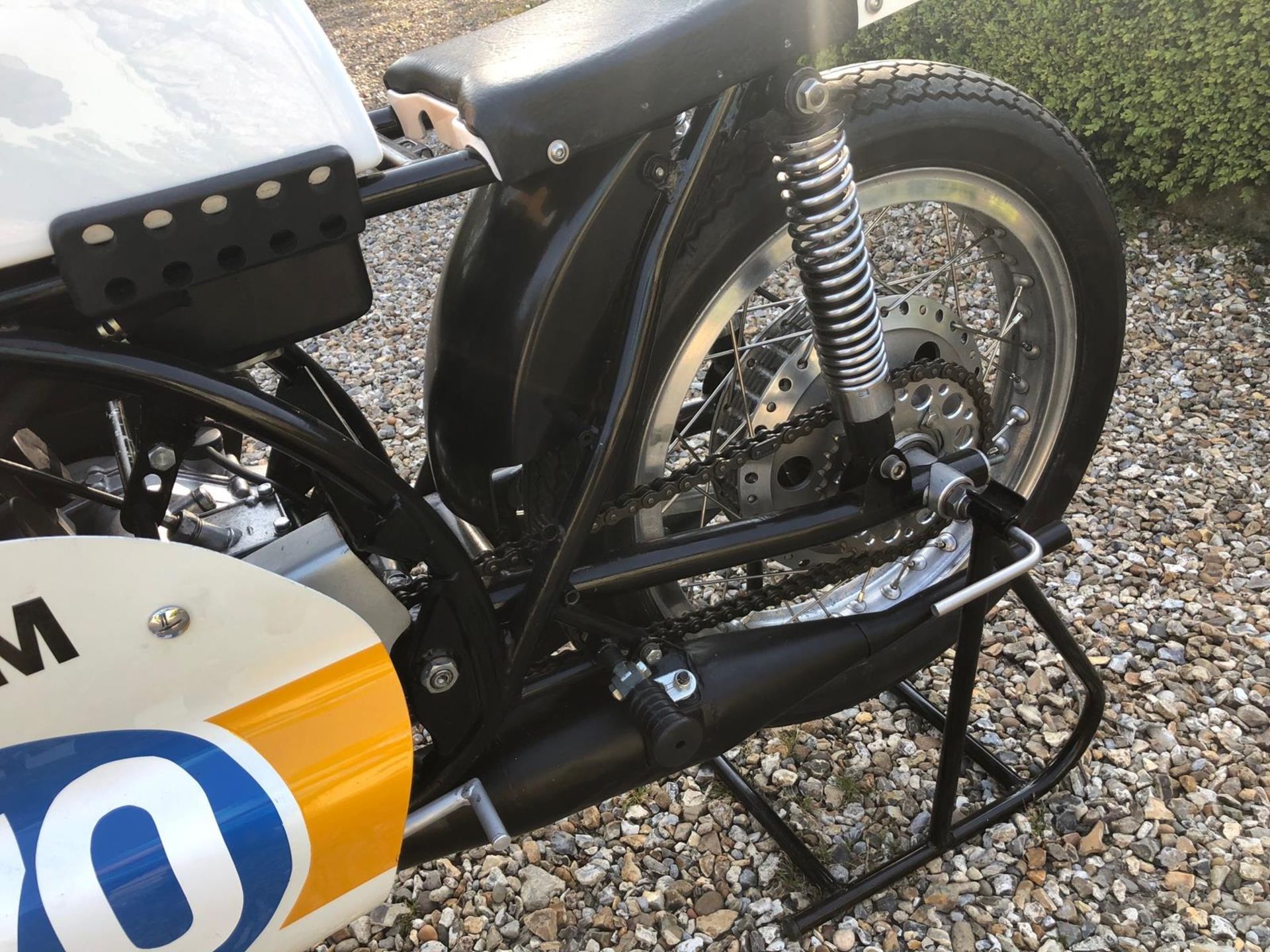 A 1969/70 Yamaha TR2B Frame number TR2 930030 White/yellow Restored Don Briggs swing arm frame - Image 7 of 9