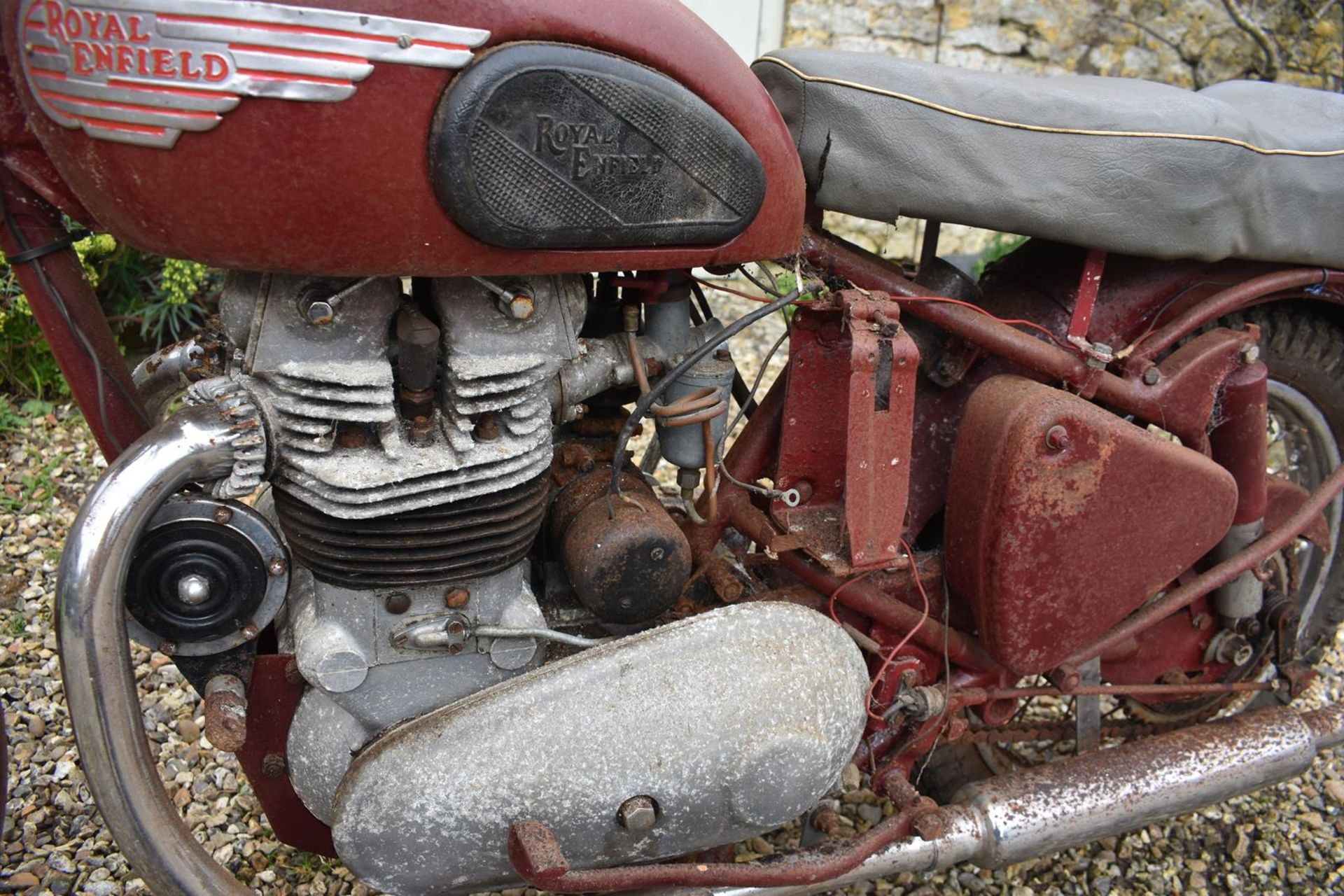 A 1953 Royal Enfield Meteor Registration number PTV 188 Engine number T7659 Barn stored from a - Image 4 of 6