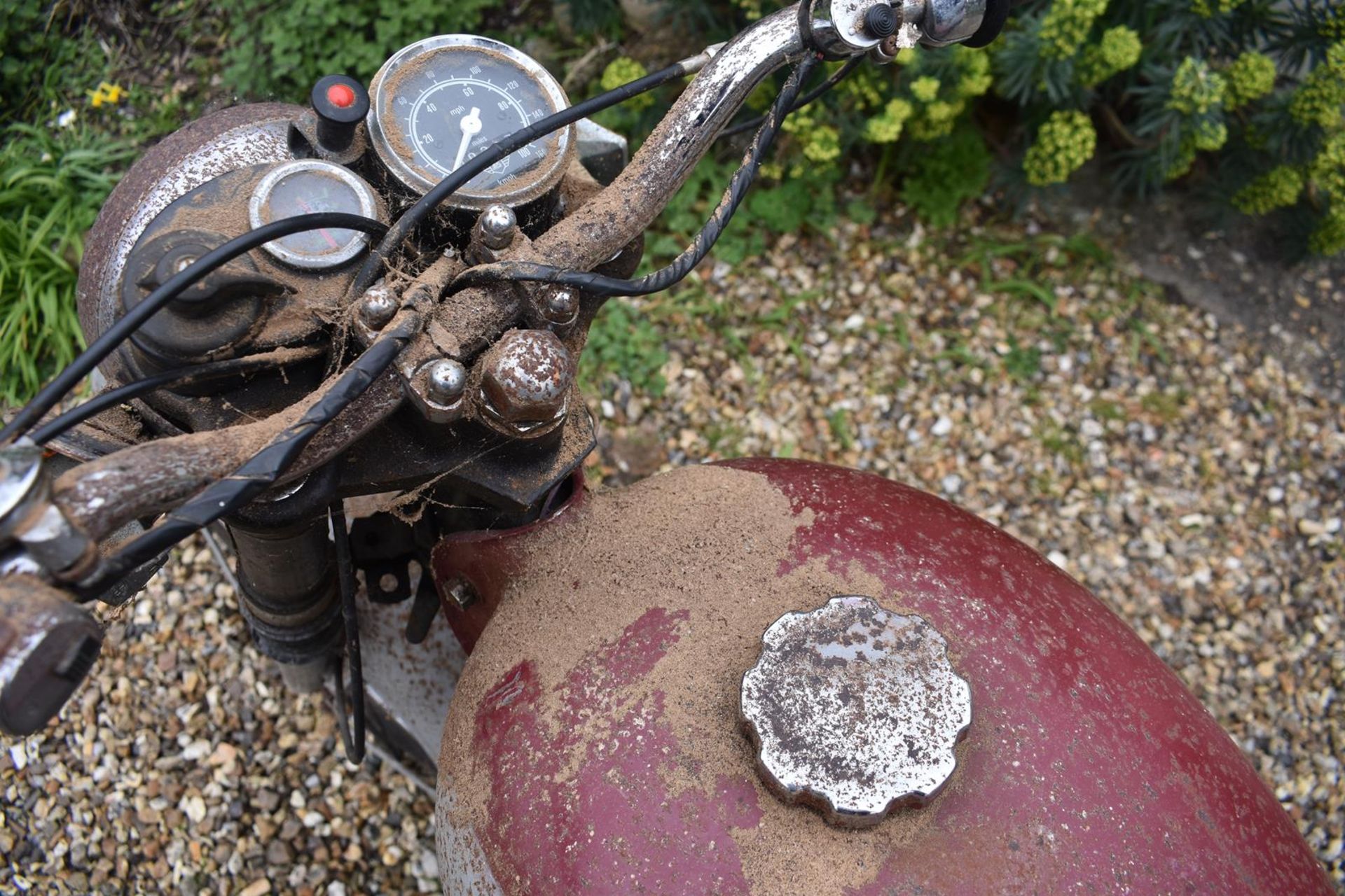 A 1987 Royal Enfield 350 Bullet Registration number E600 PCV Engine number 362060 Last taxed 1995 - Image 4 of 4