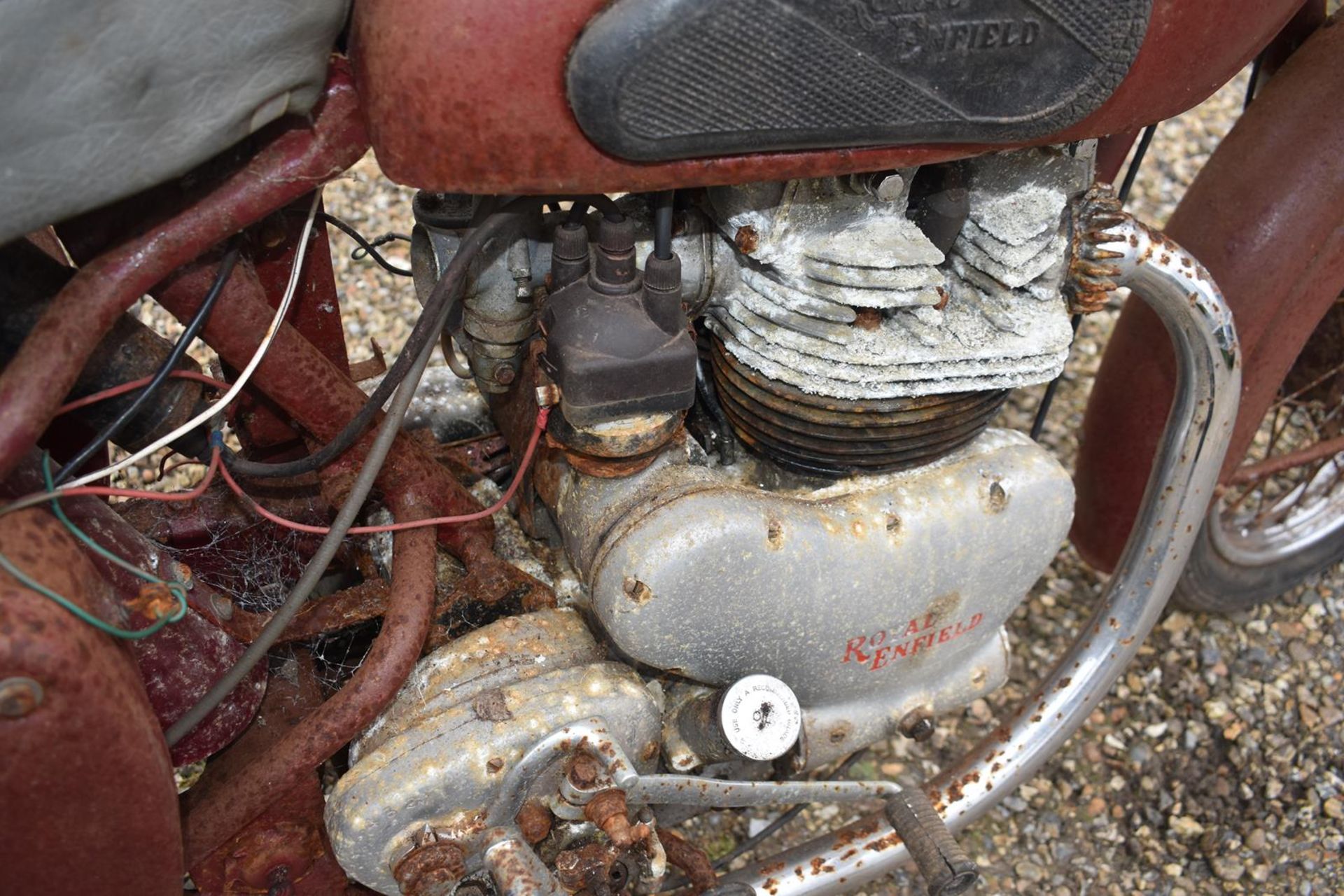 A 1953 Royal Enfield Meteor Registration number PTV 188 Engine number T7659 Barn stored from a - Image 3 of 6