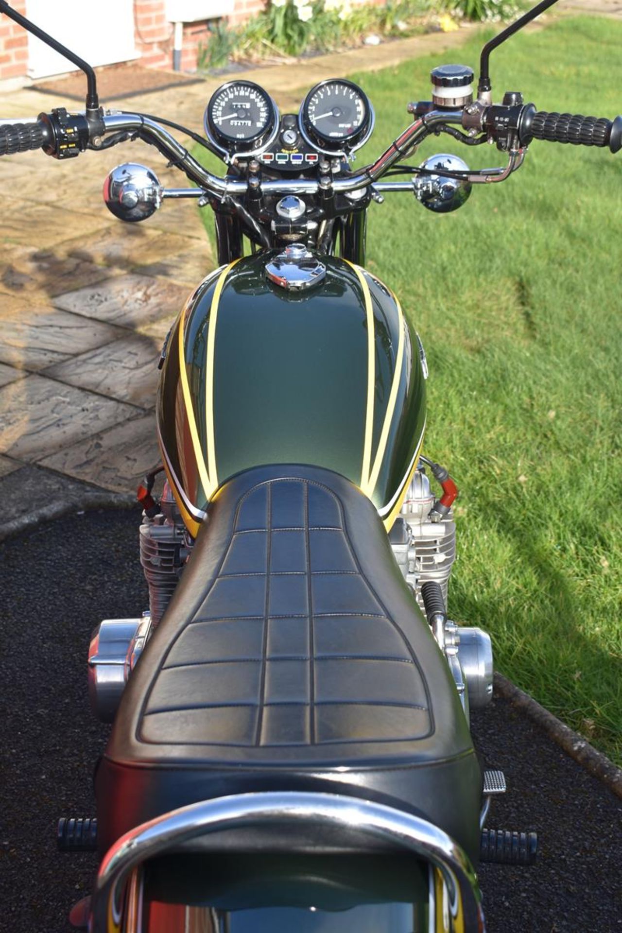 A 1974 Kawasaki Z1A Registration number GAW 215M Frame number Z1F38663 Green V5C Canadian import - Image 10 of 15