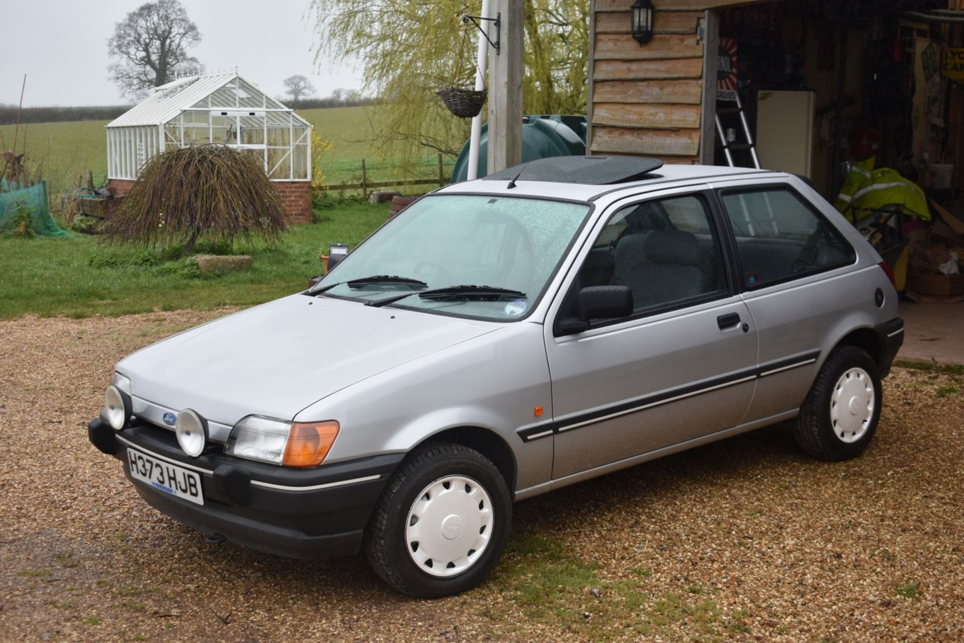 A 1990 Ford Fiesta MkIII 1600S Registration number H373 HJB V5C, MOT to February 2021 Silver with - Image 2 of 23