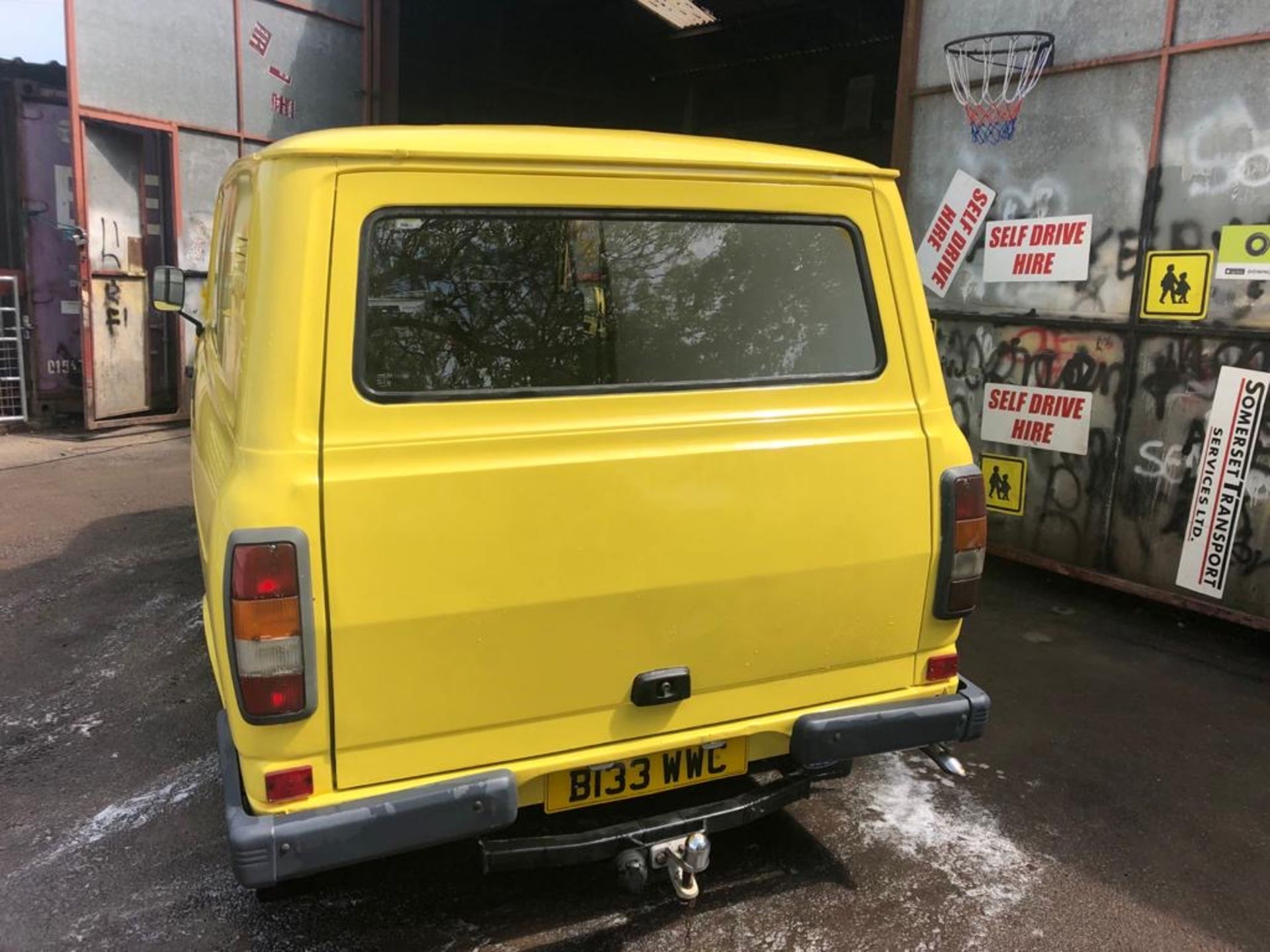 A 1984 Ford Transit Mk 2 Registration number B133 WWC Yellow MOT expires November 2020 Recent king - Image 7 of 10