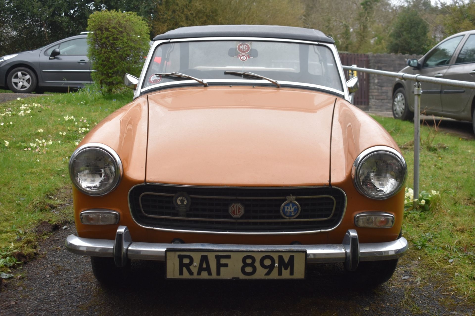 A 1974 MG Midget 1275 Registration number RAF 89M Chassis number GAN5-04567G Engine number 1389 - Image 10 of 28