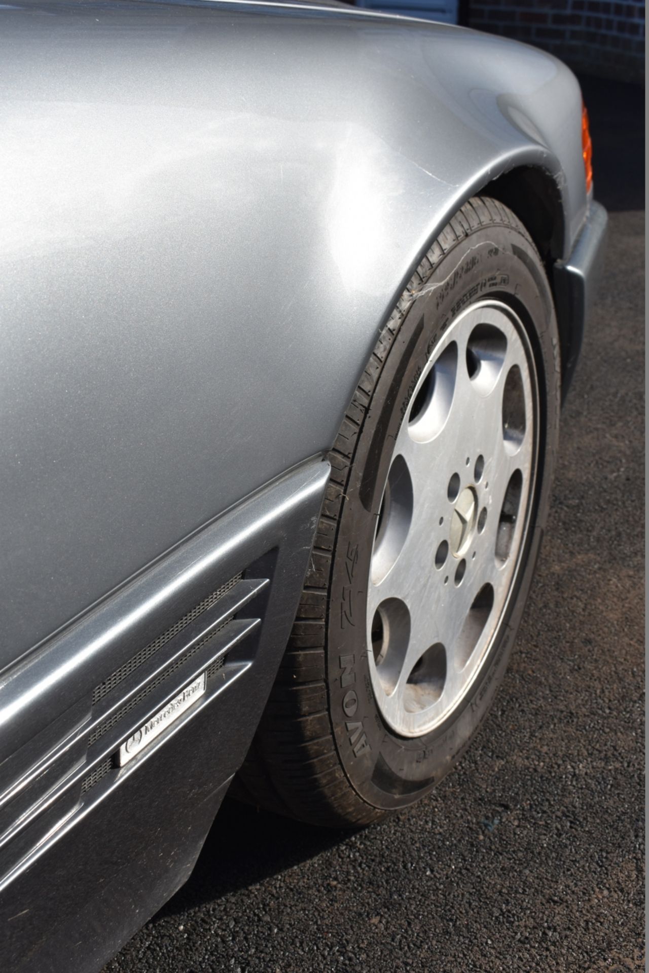 A 1991 Mercedes-Benz 300 SL-24 Registration number H681 HKJ Grey and black leather V5C MOT expires - Image 3 of 15