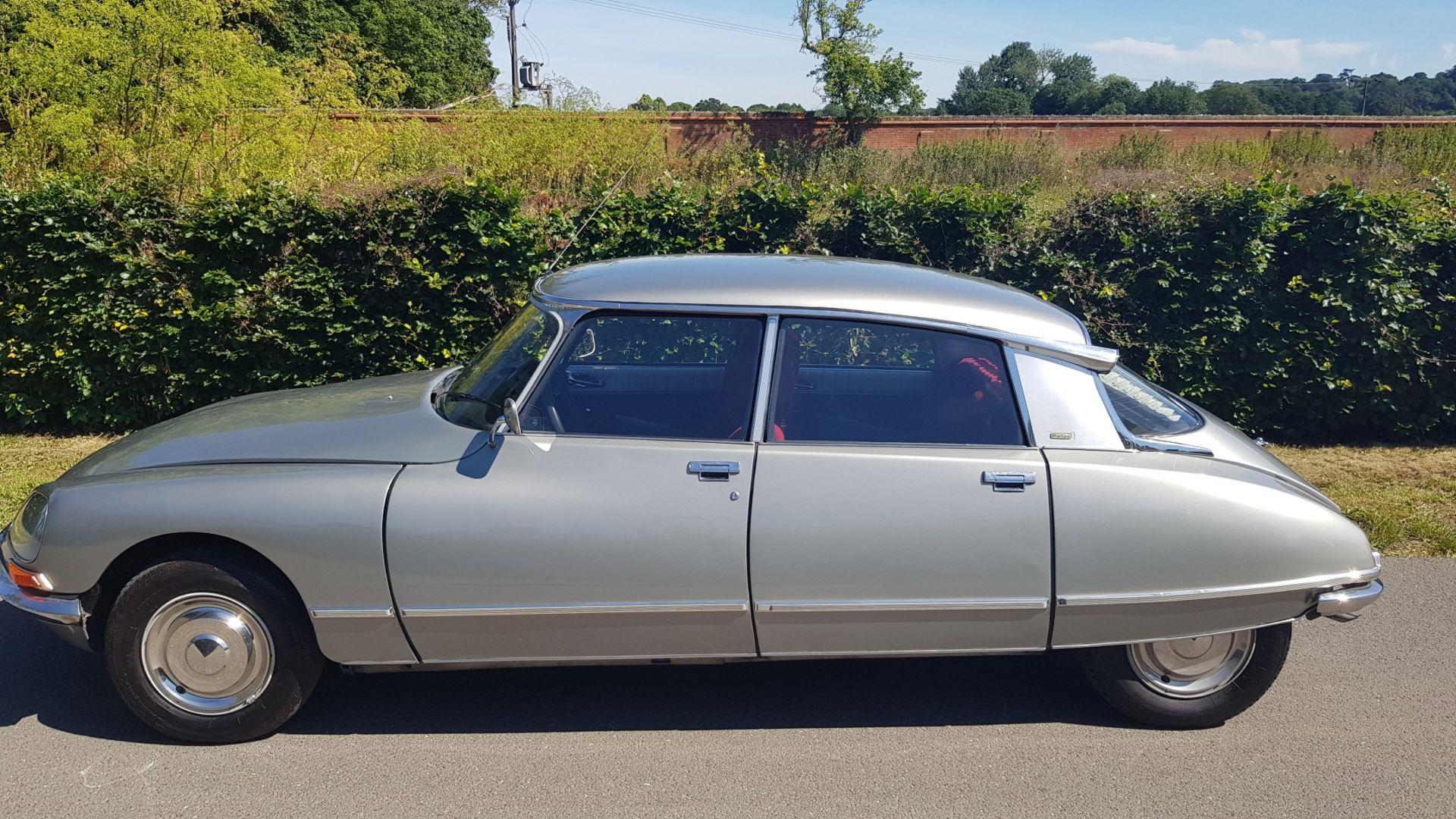 A 1974 Citroen DS - Image 33 of 80