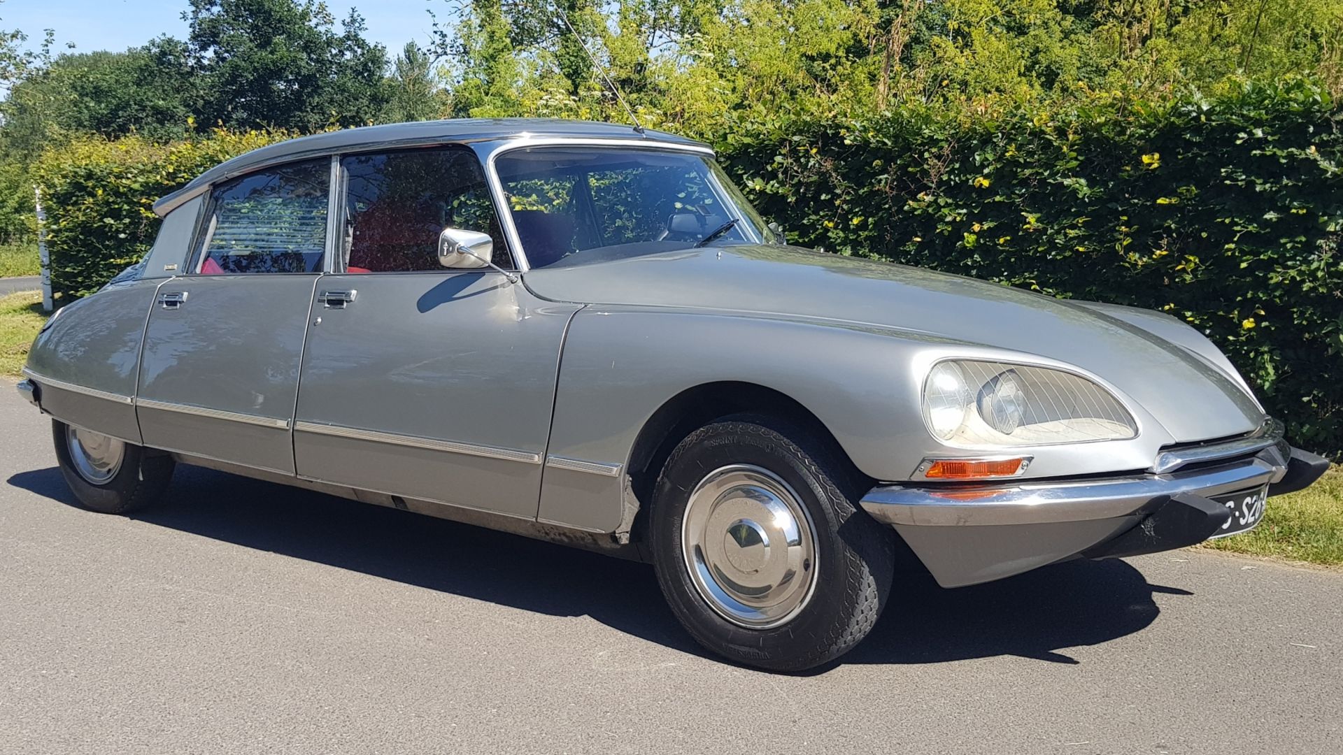 A 1974 Citroen DS - Image 24 of 80