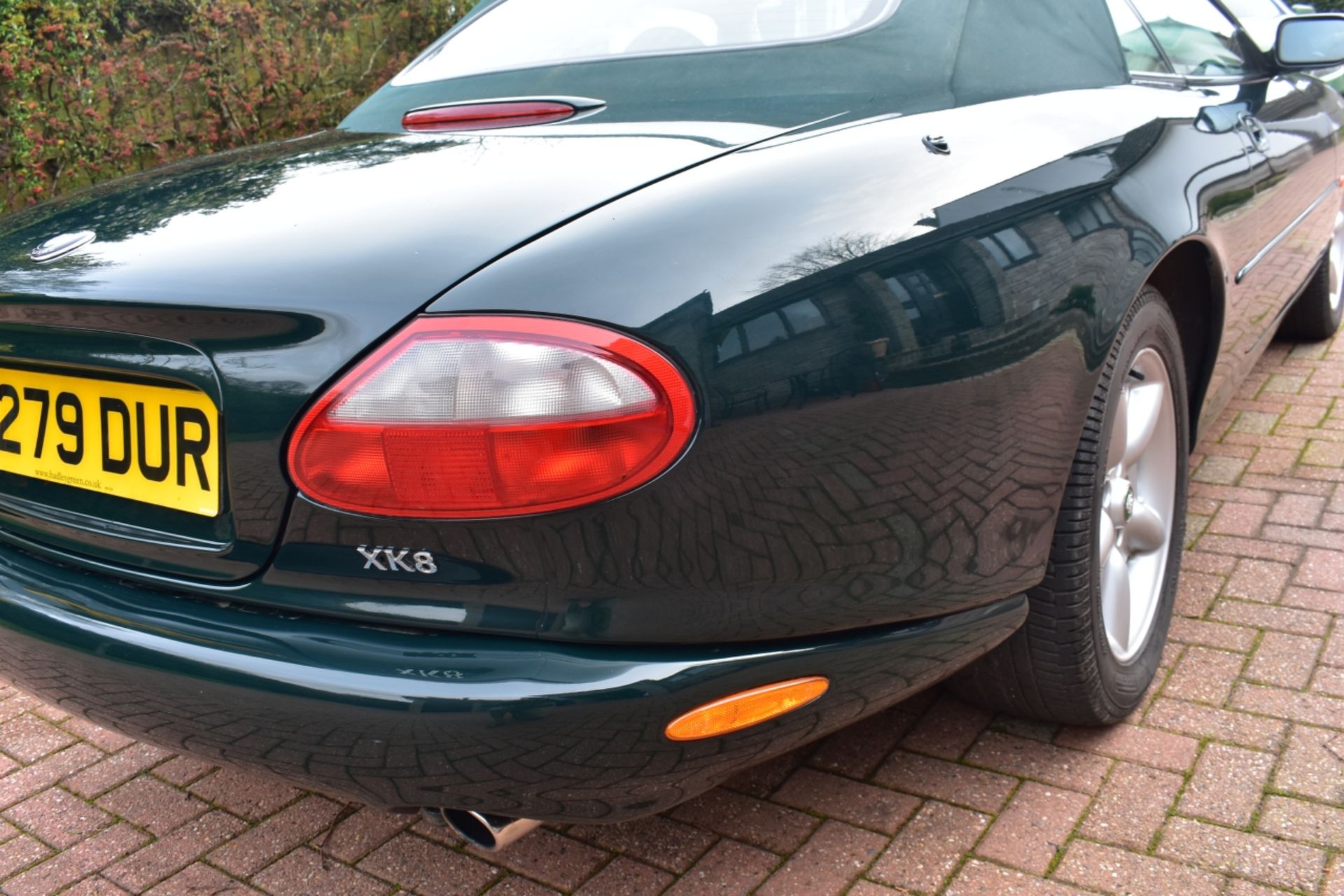 A 1998 Jaguar XK8 convertible Registration number R279 DUR Chassis number SAJJGAFD3AR025856 Engine - Image 8 of 24