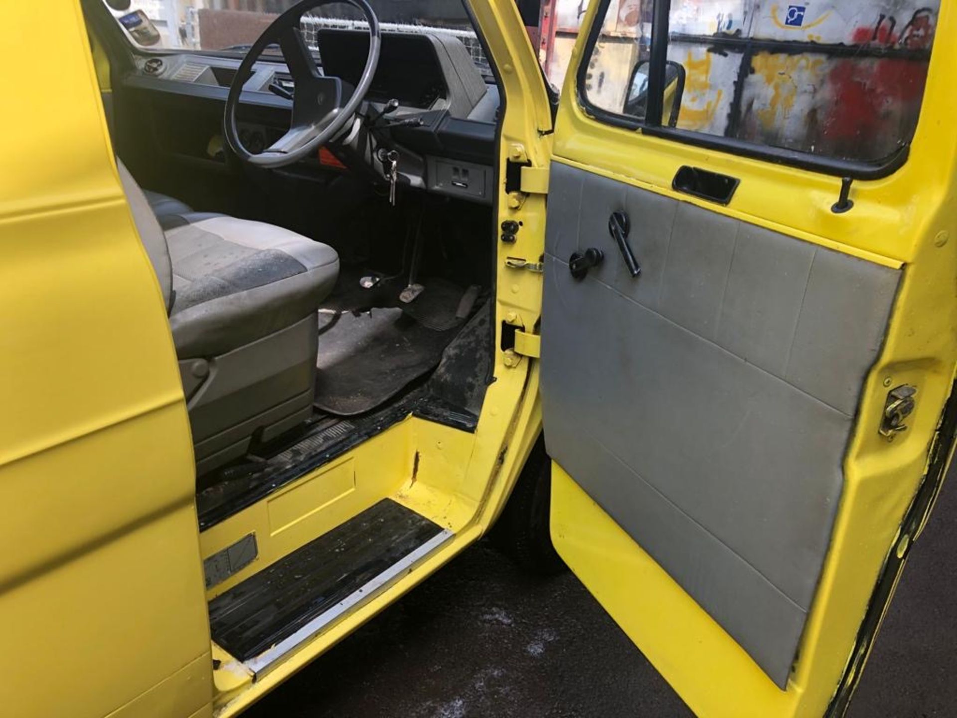 A 1984 Ford Transit Mk 2 Registration number B133 WWC Yellow MOT expires November 2020 Recent king - Image 4 of 10