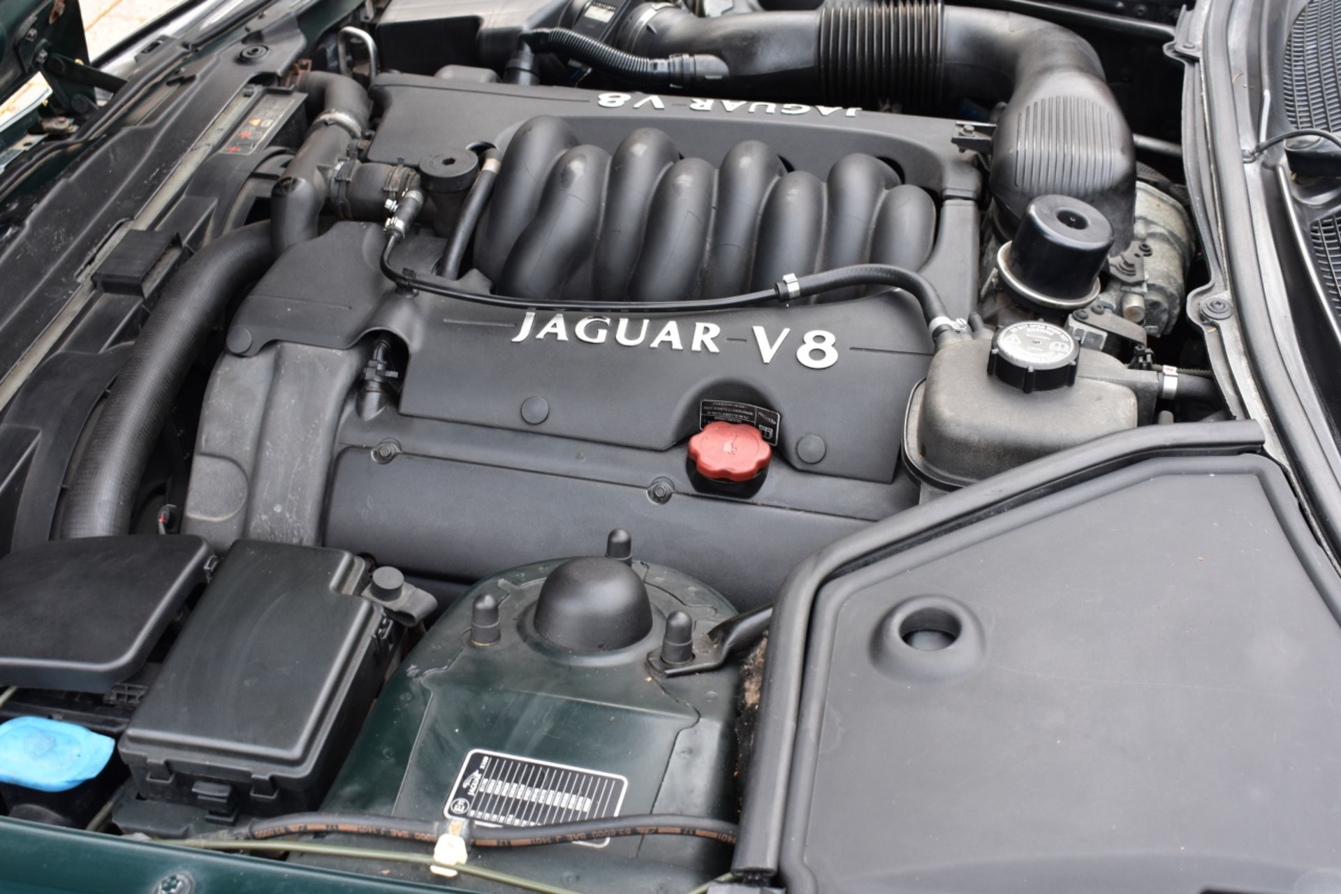 A 1998 Jaguar XK8 convertible Registration number R279 DUR Chassis number SAJJGAFD3AR025856 Engine - Image 15 of 24