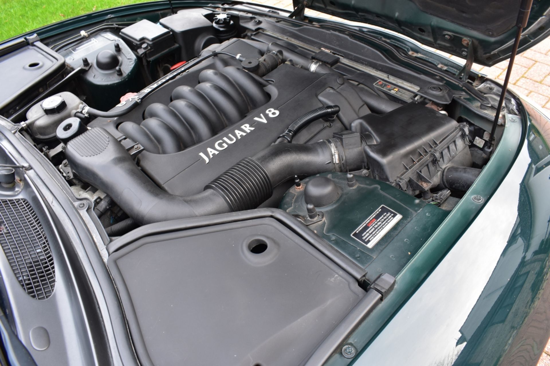 A 1998 Jaguar XK8 convertible Registration number R279 DUR Chassis number SAJJGAFD3AR025856 Engine - Image 12 of 24