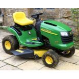 A John Deere L107 automatic ride on lawn mower, and a Link trailer (2)