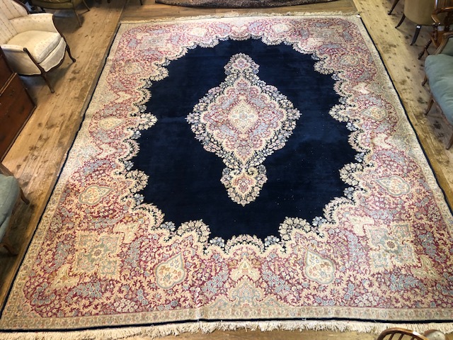 A large Persian carpet, with floral decoration on a blue ground, approx. 450 x 370 cm - Image 6 of 19