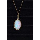 A 9ct gold and gilson opal necklace chain 19.5 cm (39 cm), pendant 3 cm