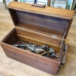 A carpenter's tool chest, with assorted tools, 96 cm wide