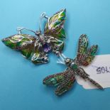 Two silver butterfly brooches (2)